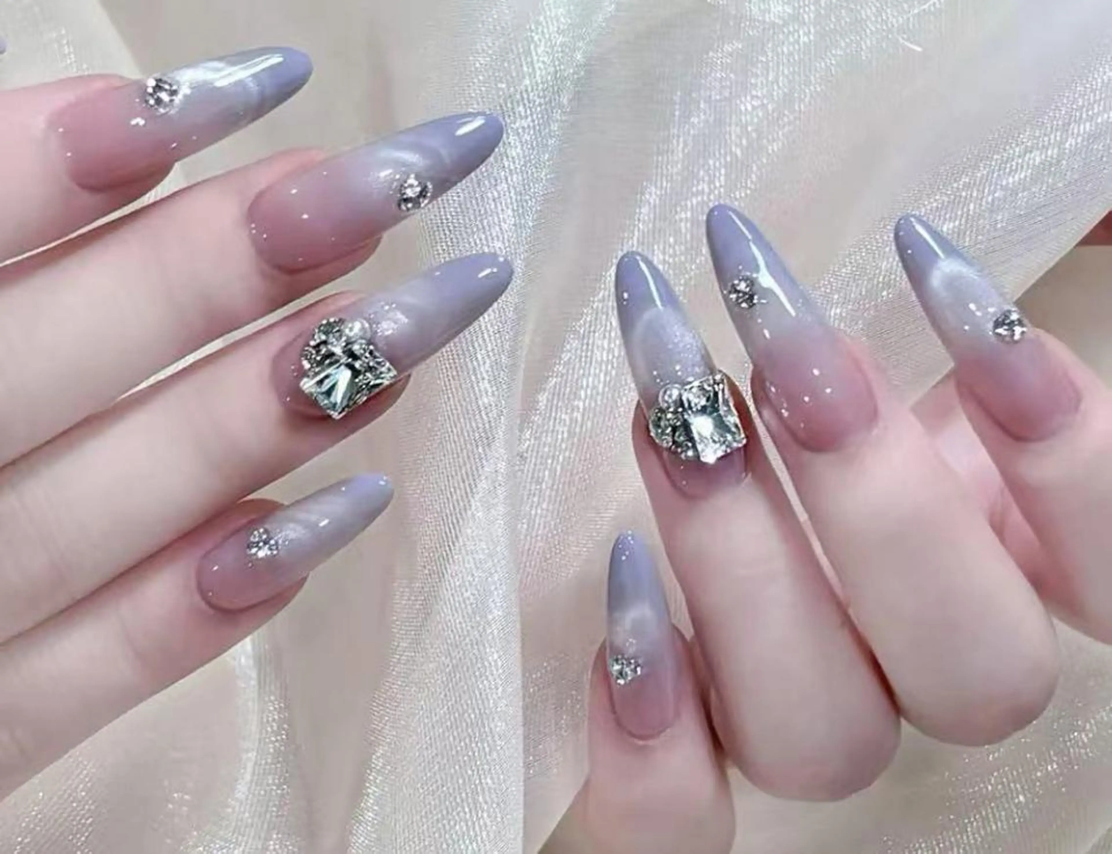 ネイル ハンドネイル 🎀 Ayaka_nailのネイルデザイン