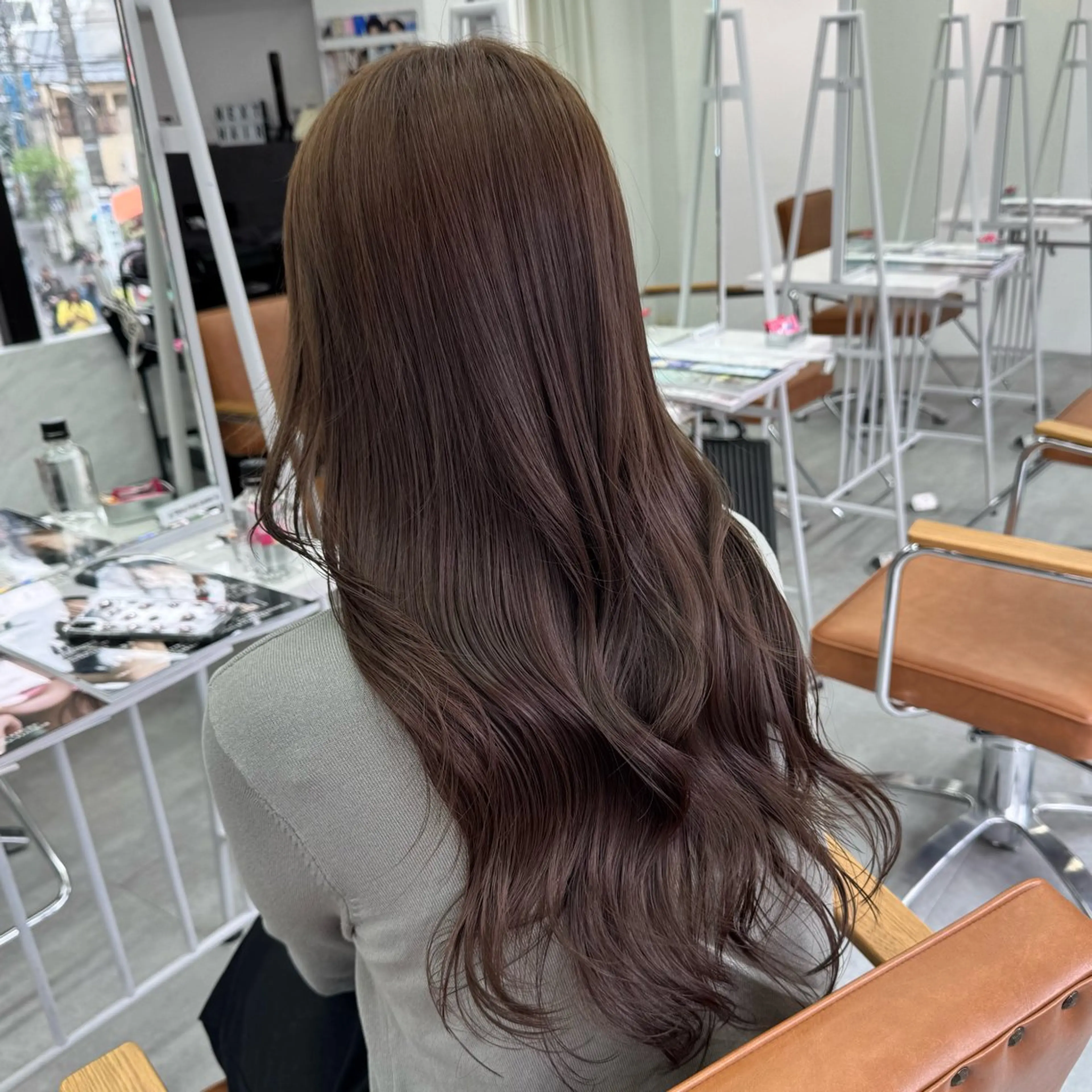 ロング カラー ヘアアレンジ ヘアカラー ブリーチなしカラー /ベージュ/安形翔のヘアスタイル