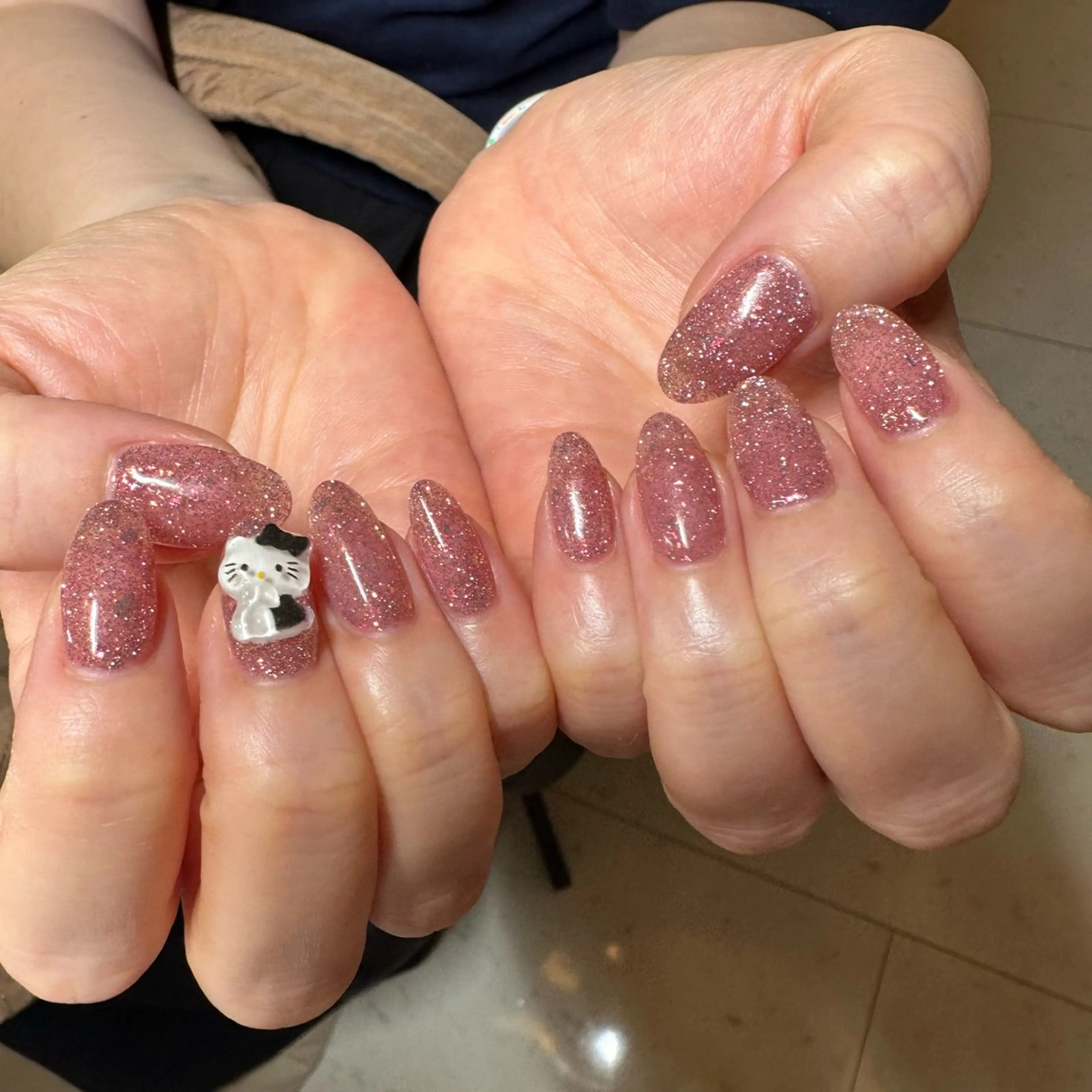 ネイル フラッシュネイル ハンドネイル Morek.所属・More K.のネイルデザイン