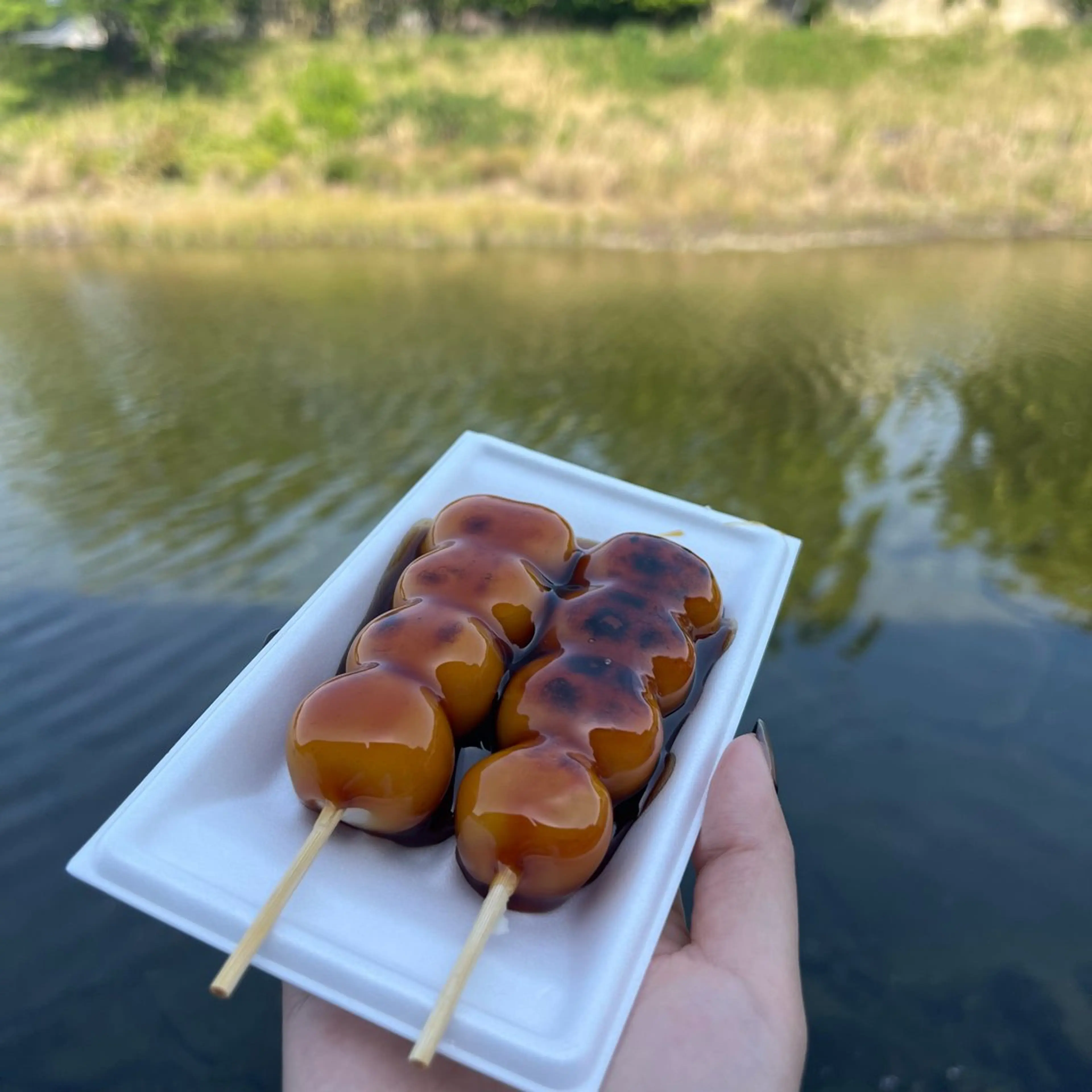 TIDEHAIR SHIHOのヘアスタイル