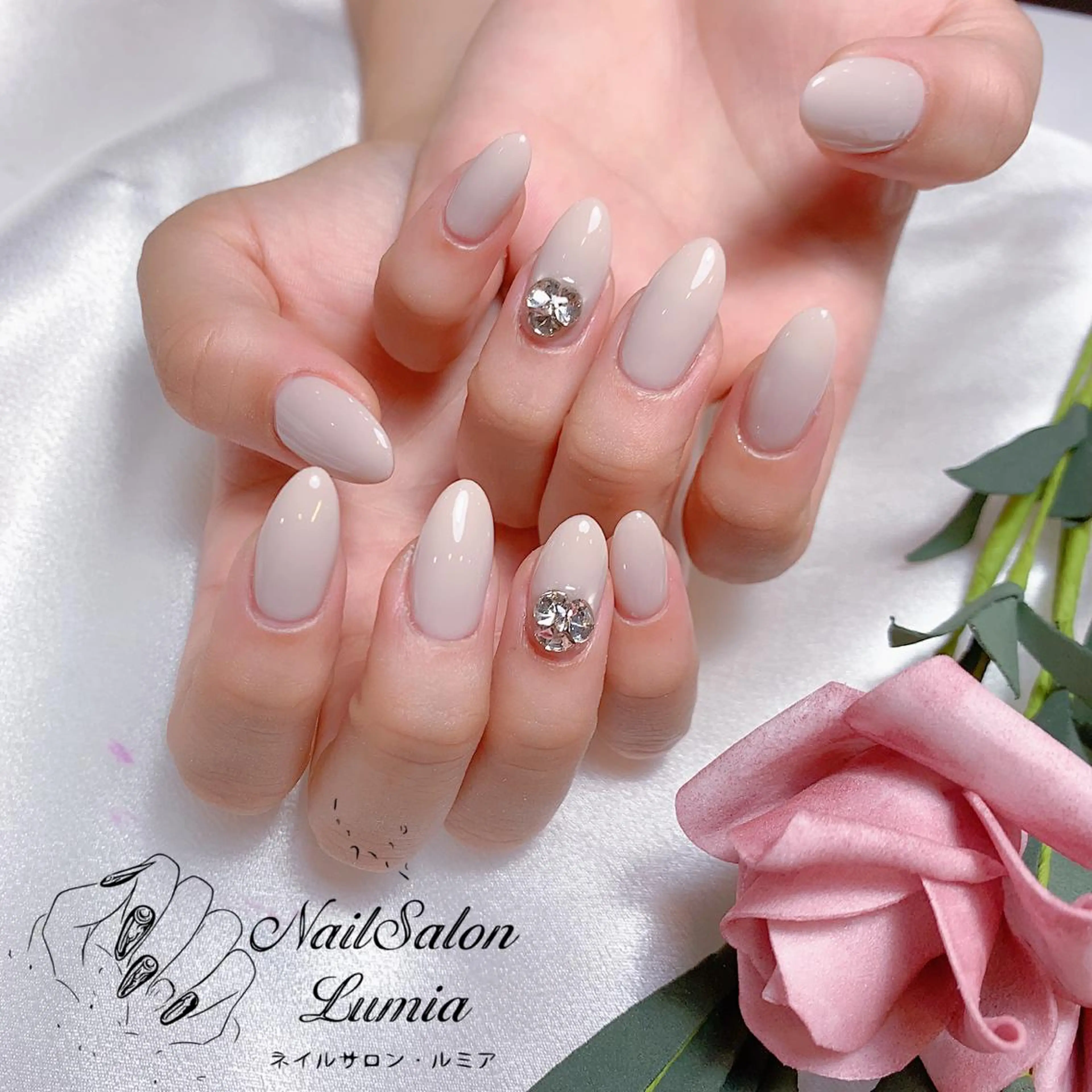 ネイル ハンドネイル ネイルサロン ルミア Lumia 店長のネイルデザイン