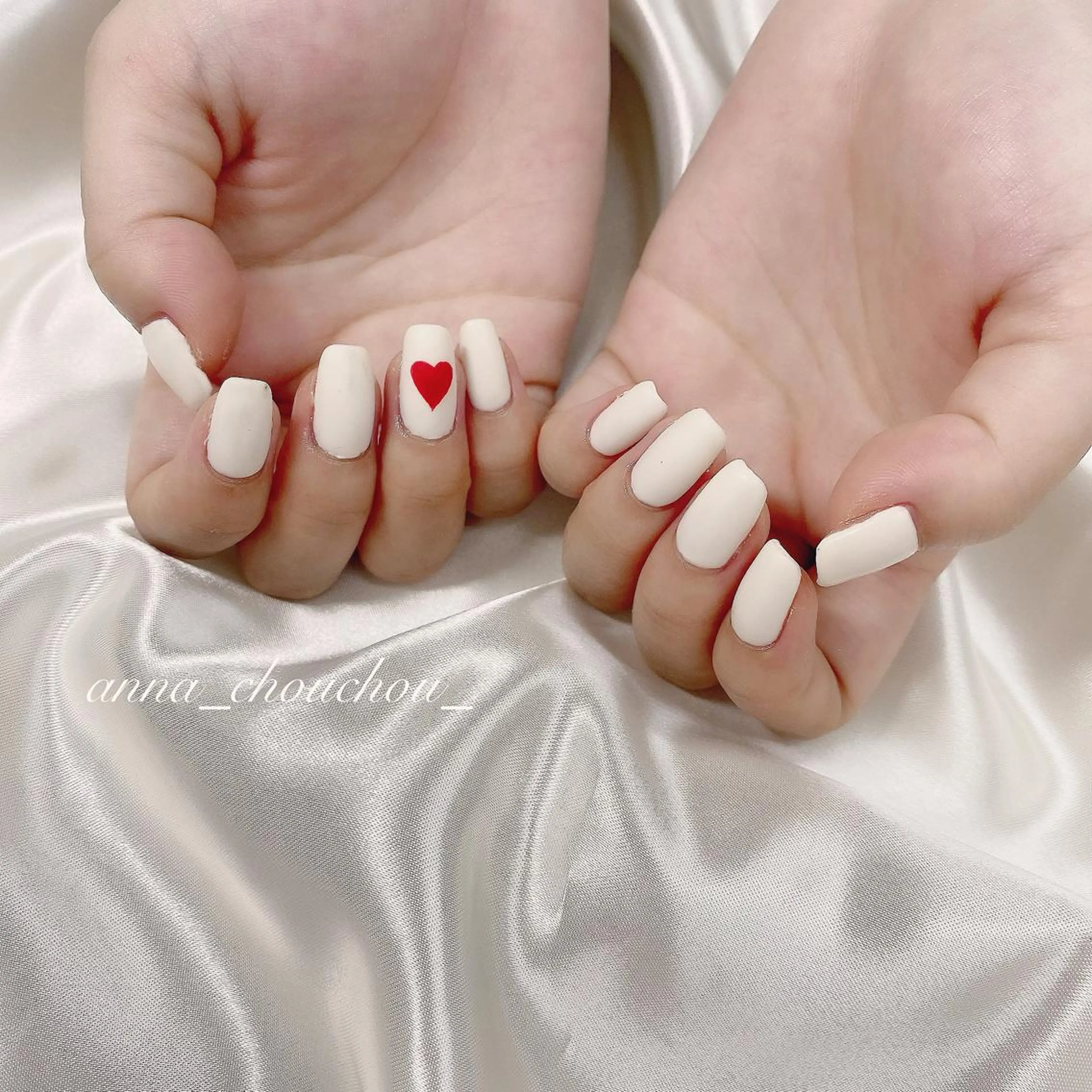 ネイル ワンカラーネイル ハンドネイル Anna Sano⭐️のネイルデザイン