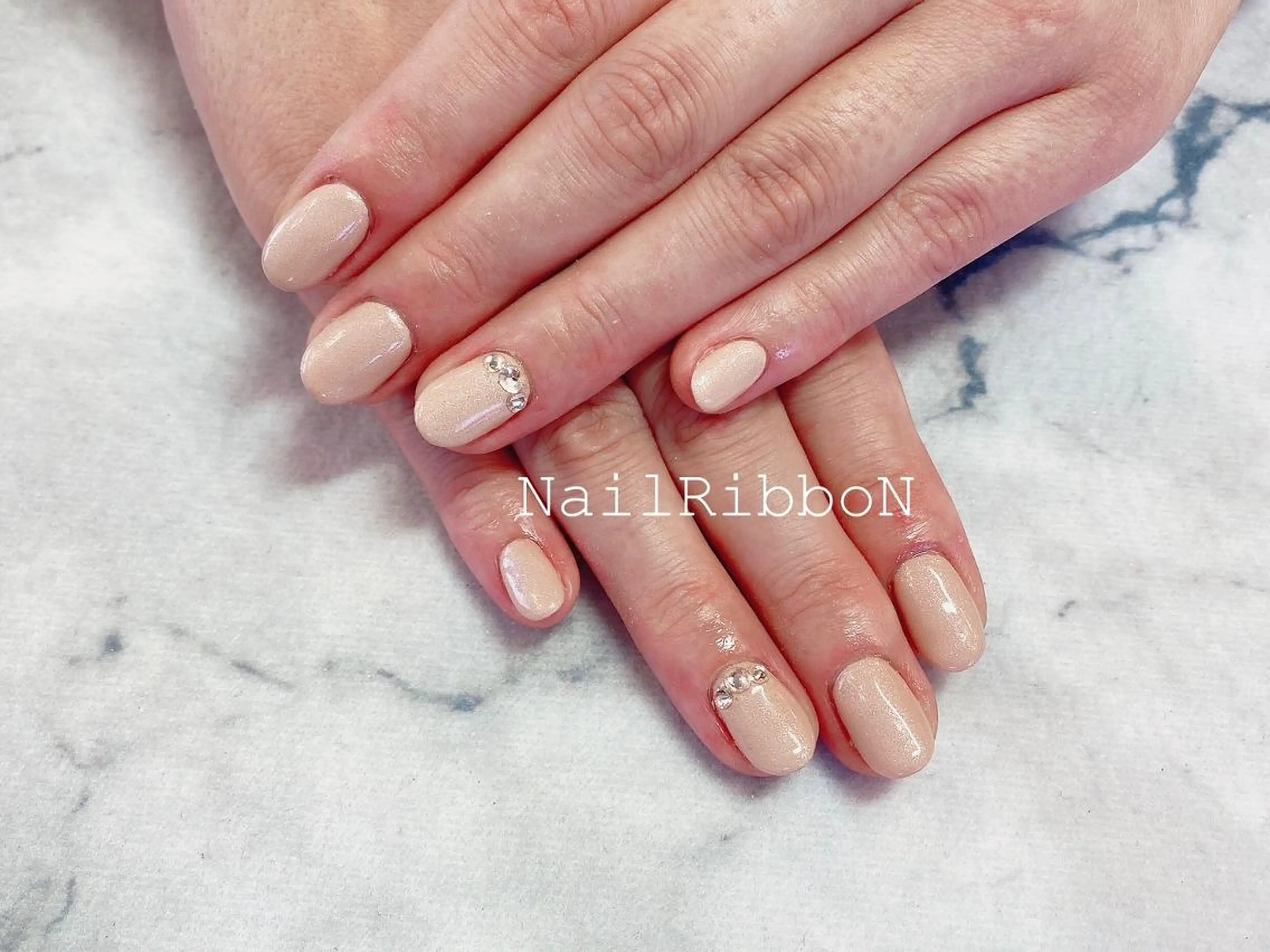 ネイル ネイルリボン 石田のネイルデザイン