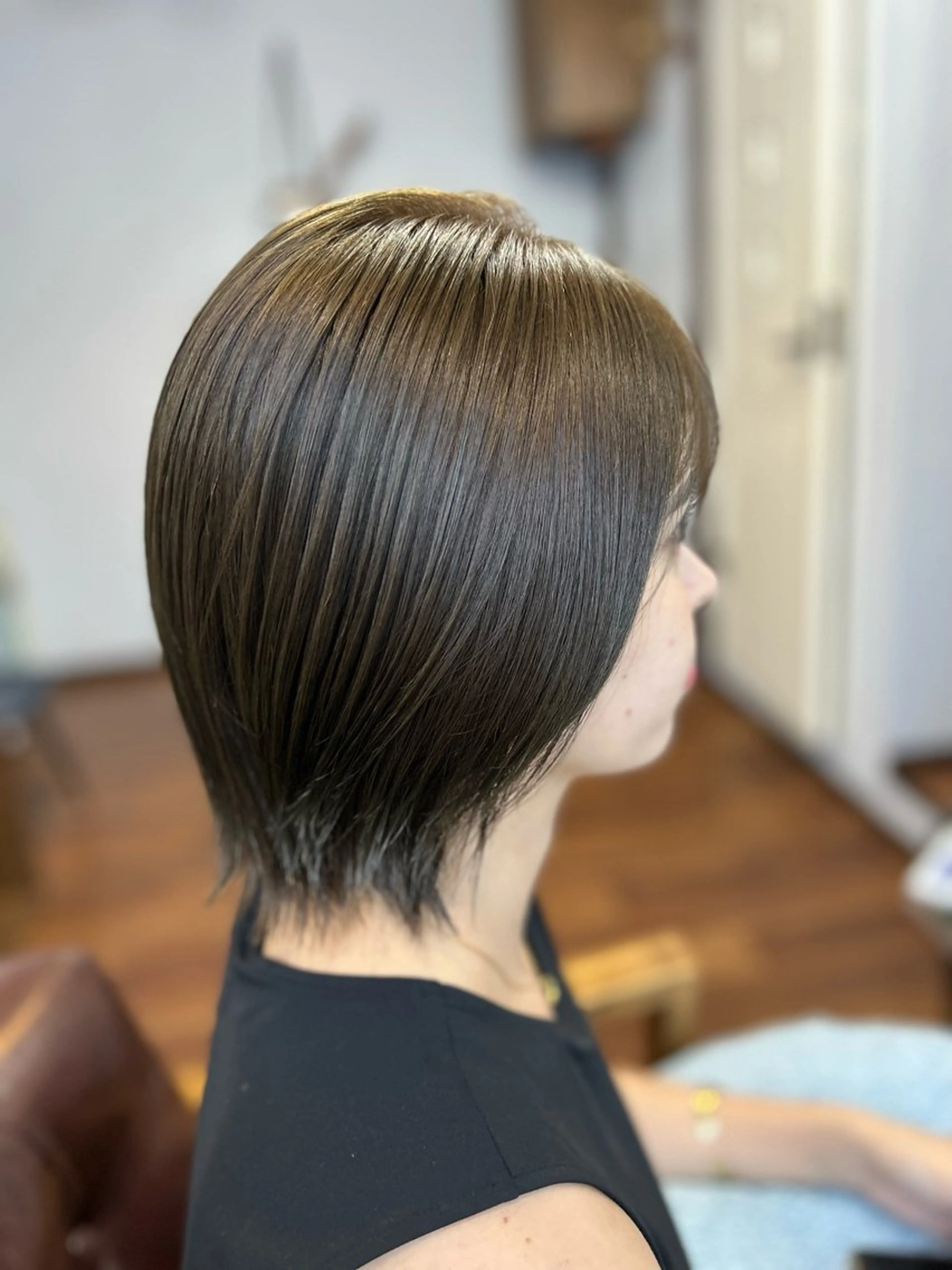 ショート カラー オレンジ シルバー 🌈美髪✂︎艶色🎨 頭皮改善🍀TAKUのヘアスタイル