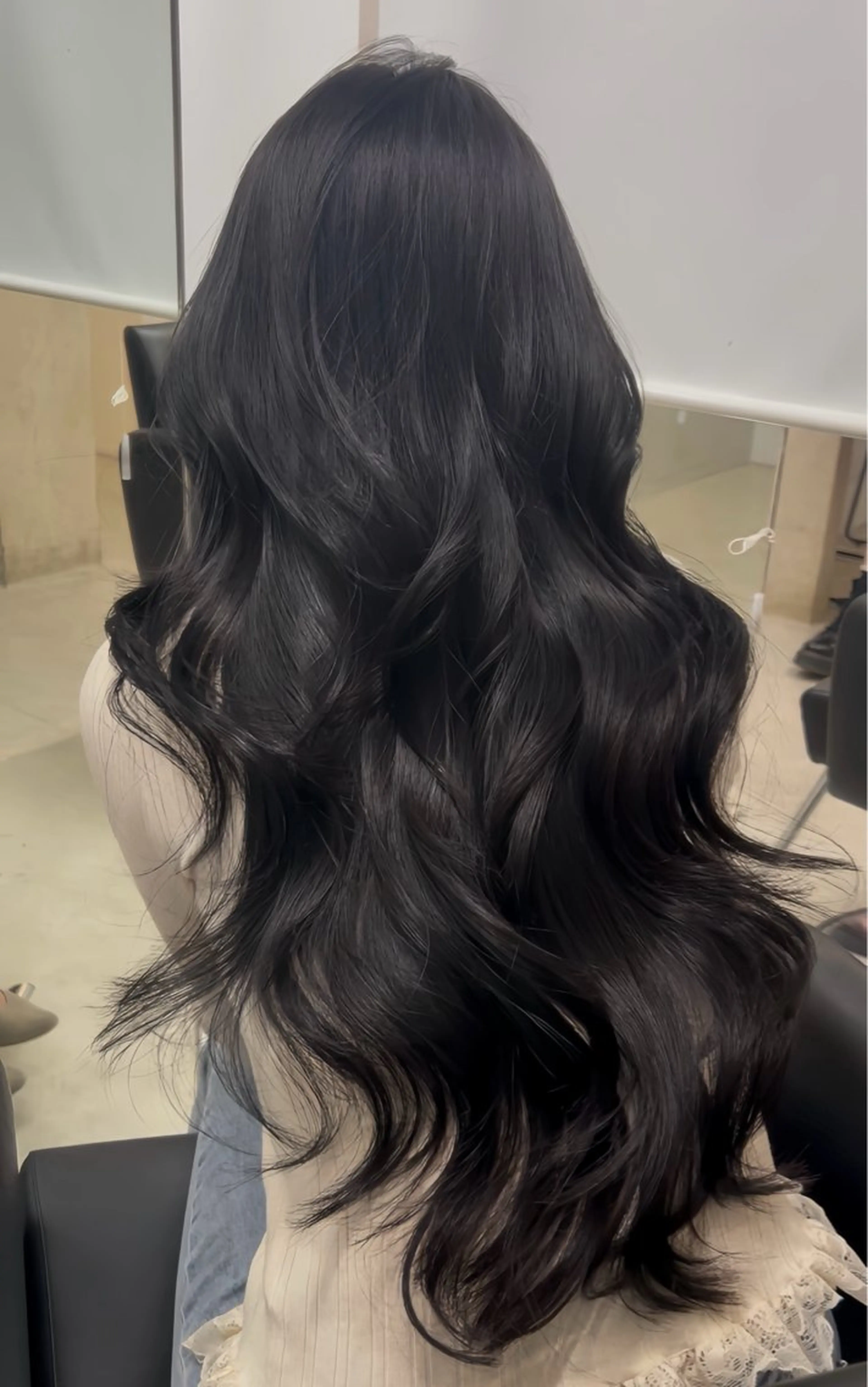 ロング カラー 透明感カラー 韓国風ヘア レイヤーカット ヘアカラー トリートメント sunc所属・梅田l大人韓国ヘア レイヤー×艶カラーのヘアスタイル