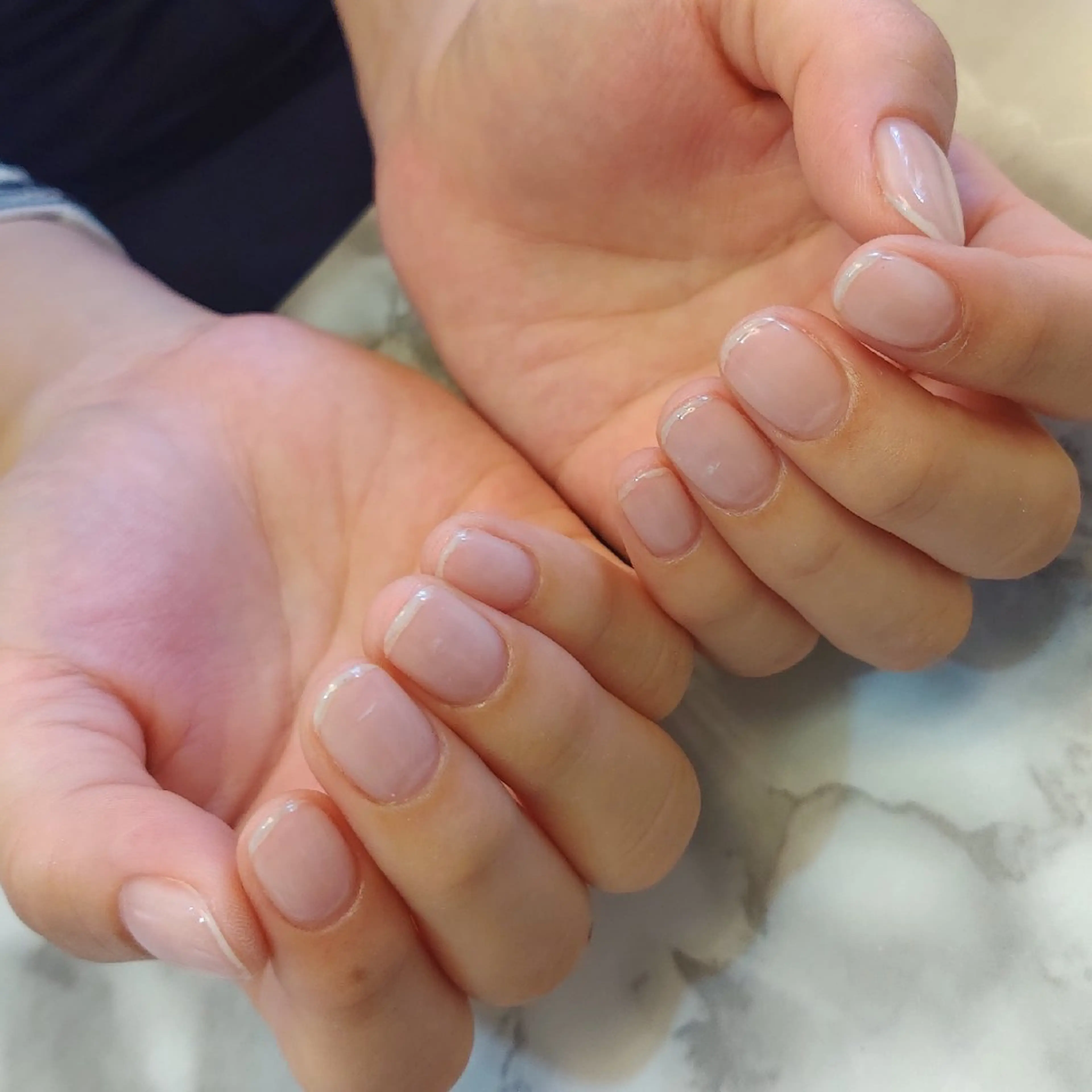 ネイル クリアネイル ジェヌインネイル 河内のネイルデザイン