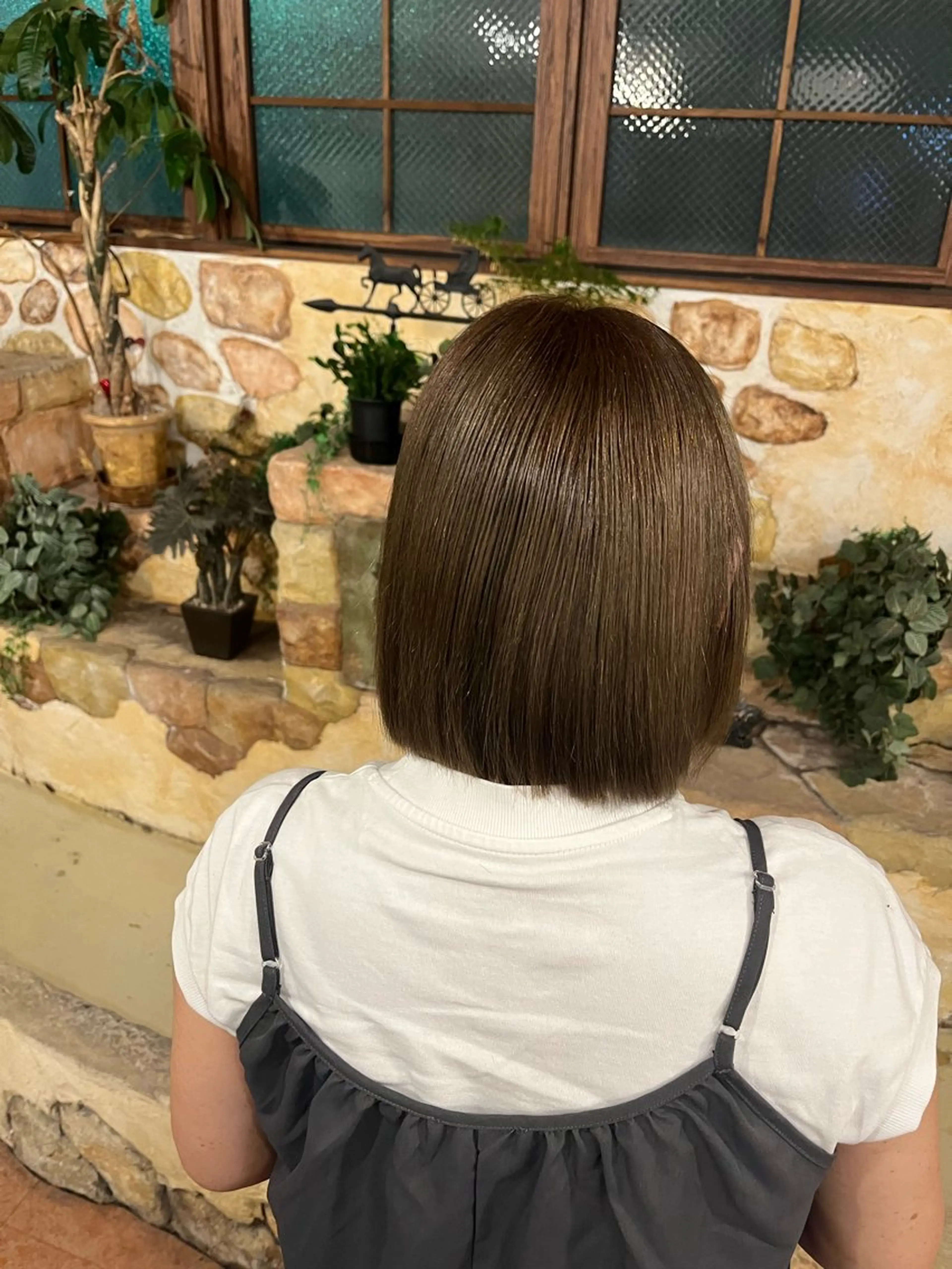 ミディアム カラー クレドガーデン川口所属・吉村 初菜のヘアスタイル