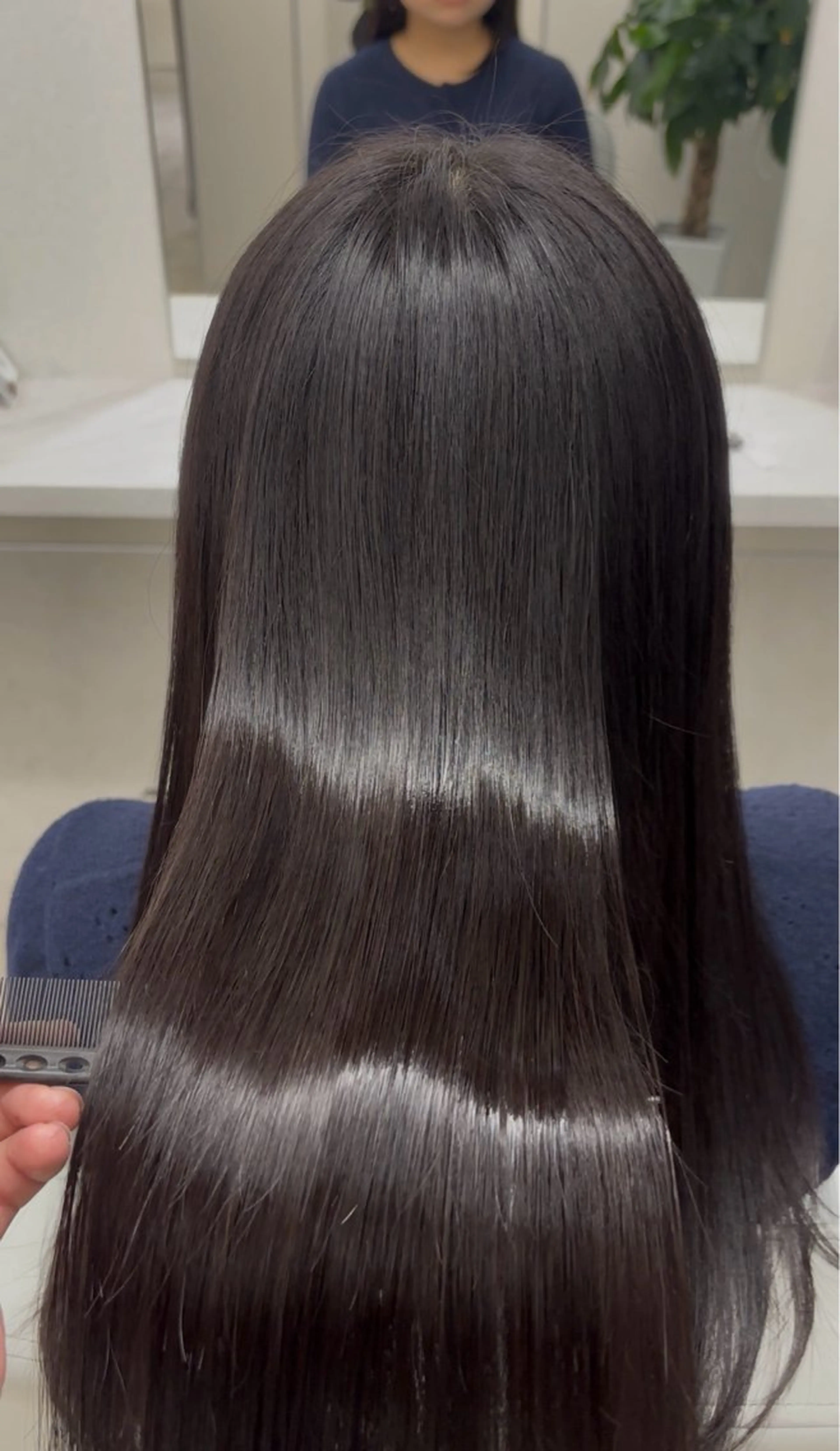 ロング カット ヘアカラー トリートメント makoto⌇レイヤ ー⌇艶カラー🍒‎のヘアスタイル