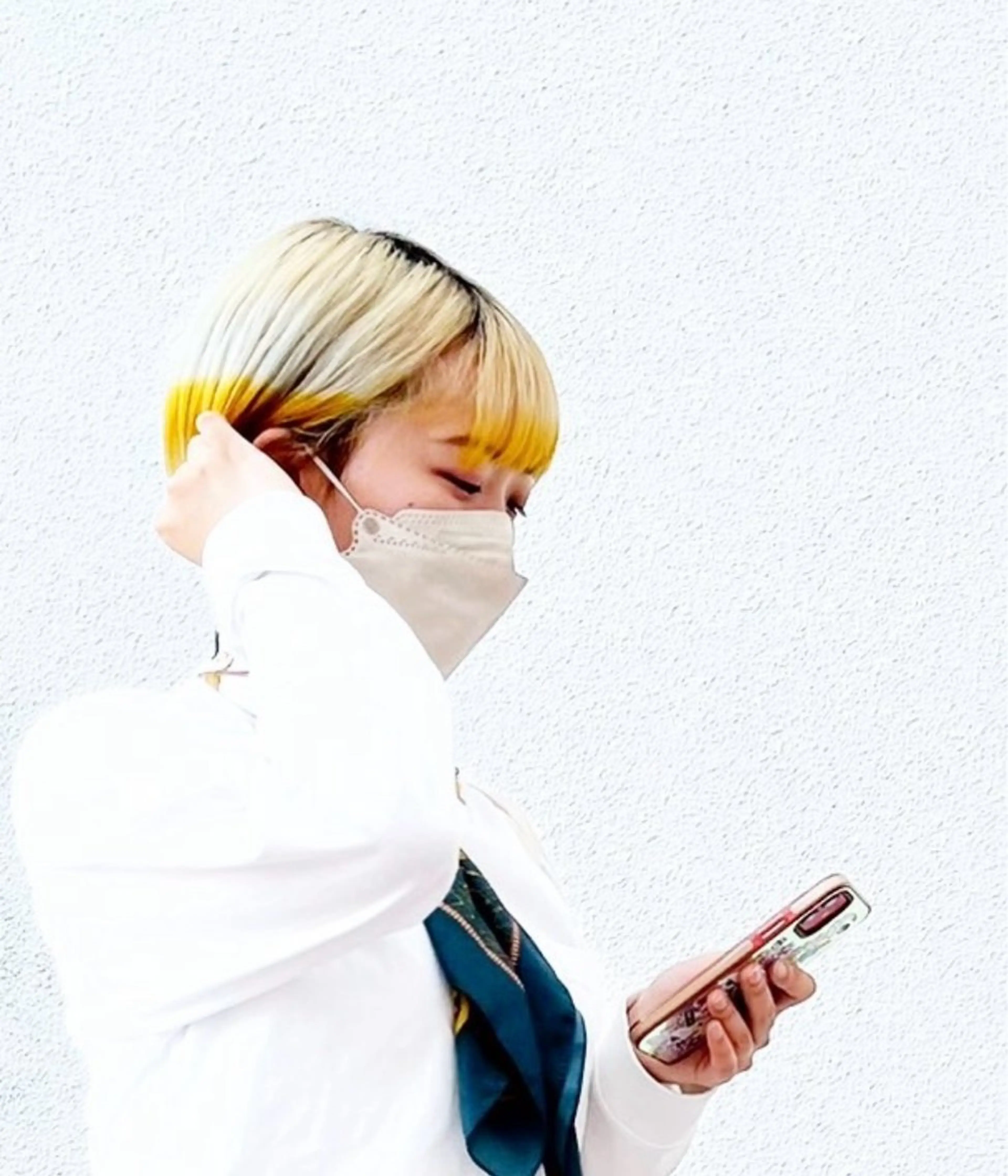 ショート カラー ブリーチ Atelier Hair ART所属・ART アートのヘアスタイル