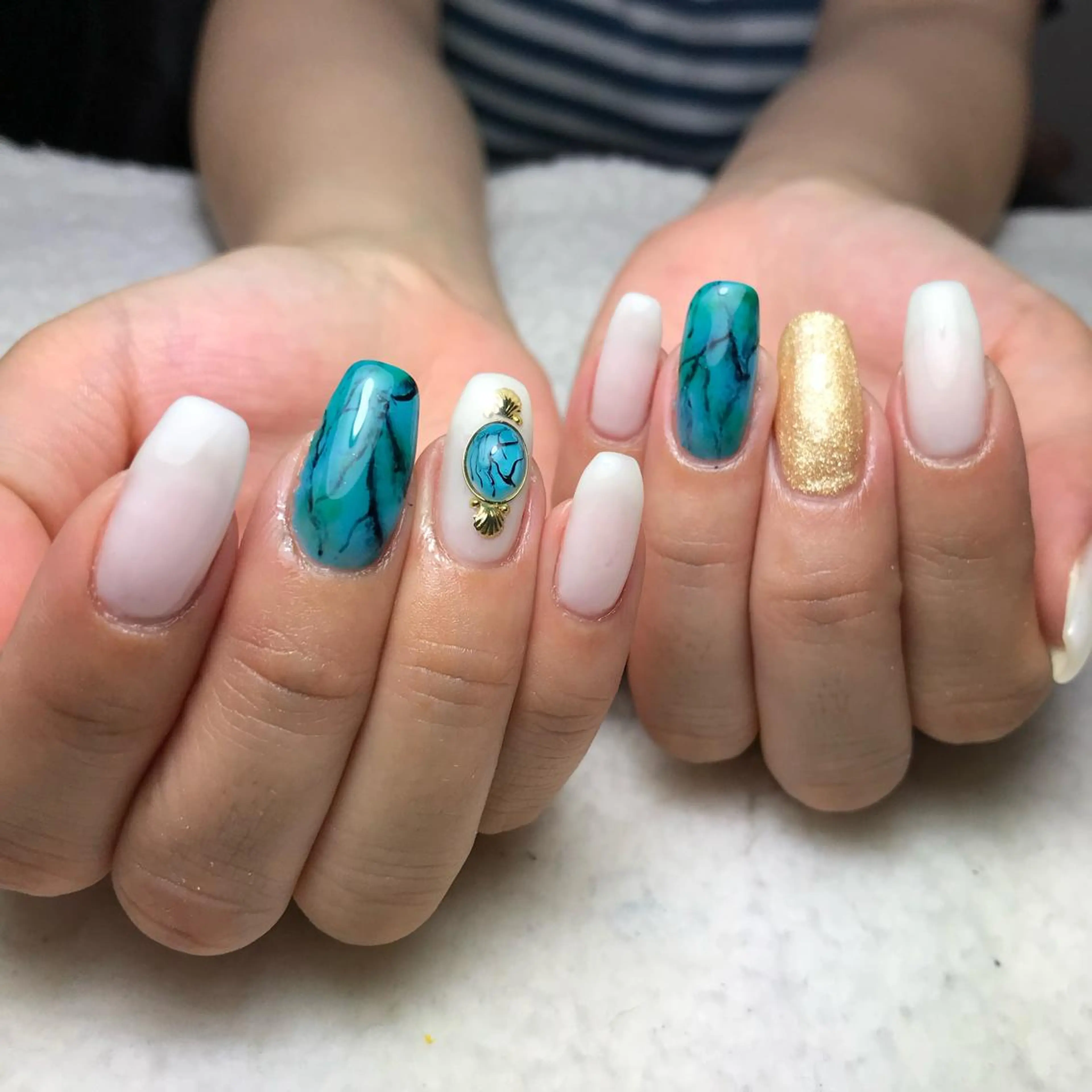 ネイル 夏ネイル ハンドネイル COCO+所属・COCO +のエステ・リラクイメージ