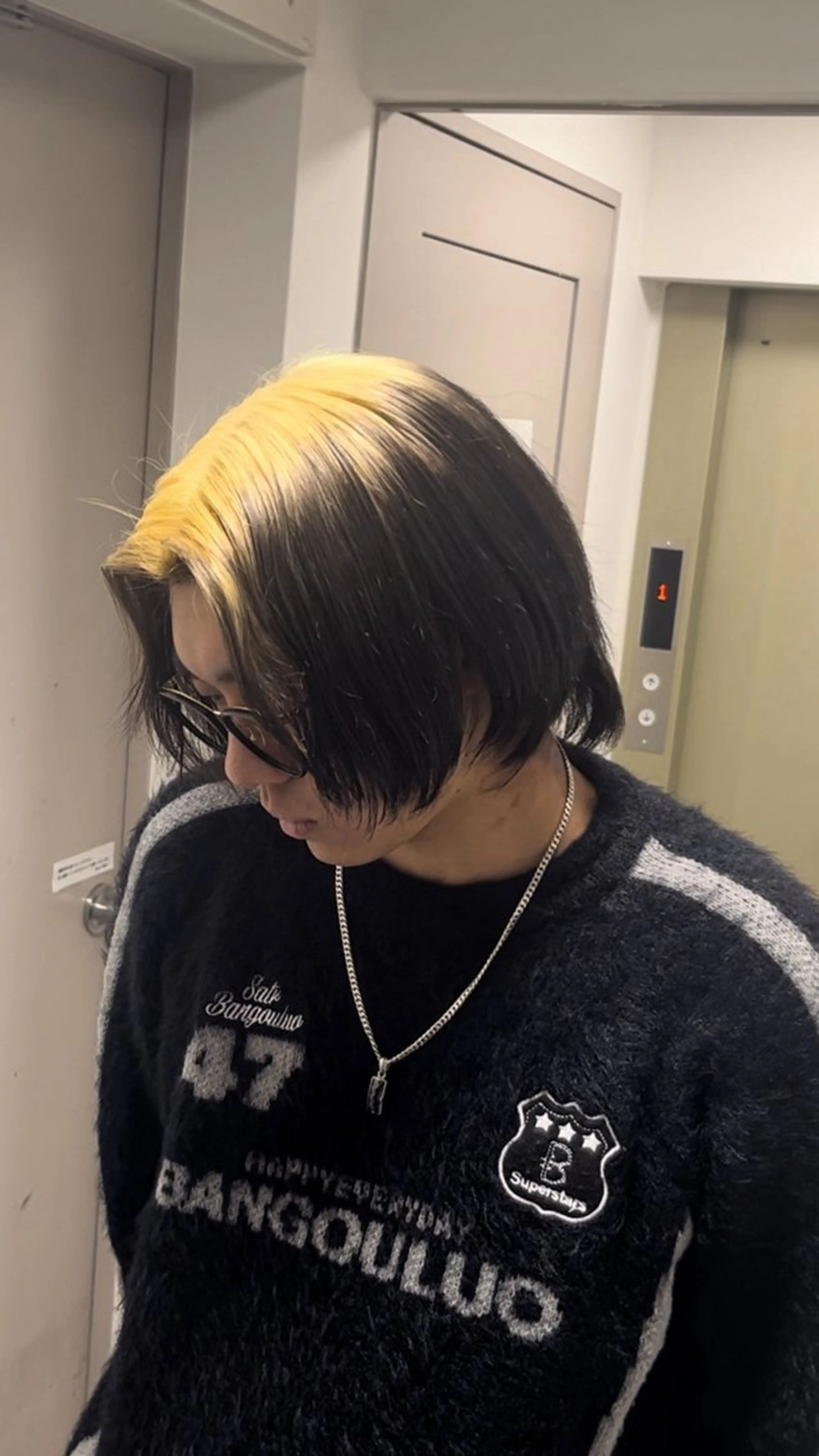 カラー ヘアカラー Reve by Lond仙台所属・カットモデル無料 8000円ハイトーンのヘアスタイル