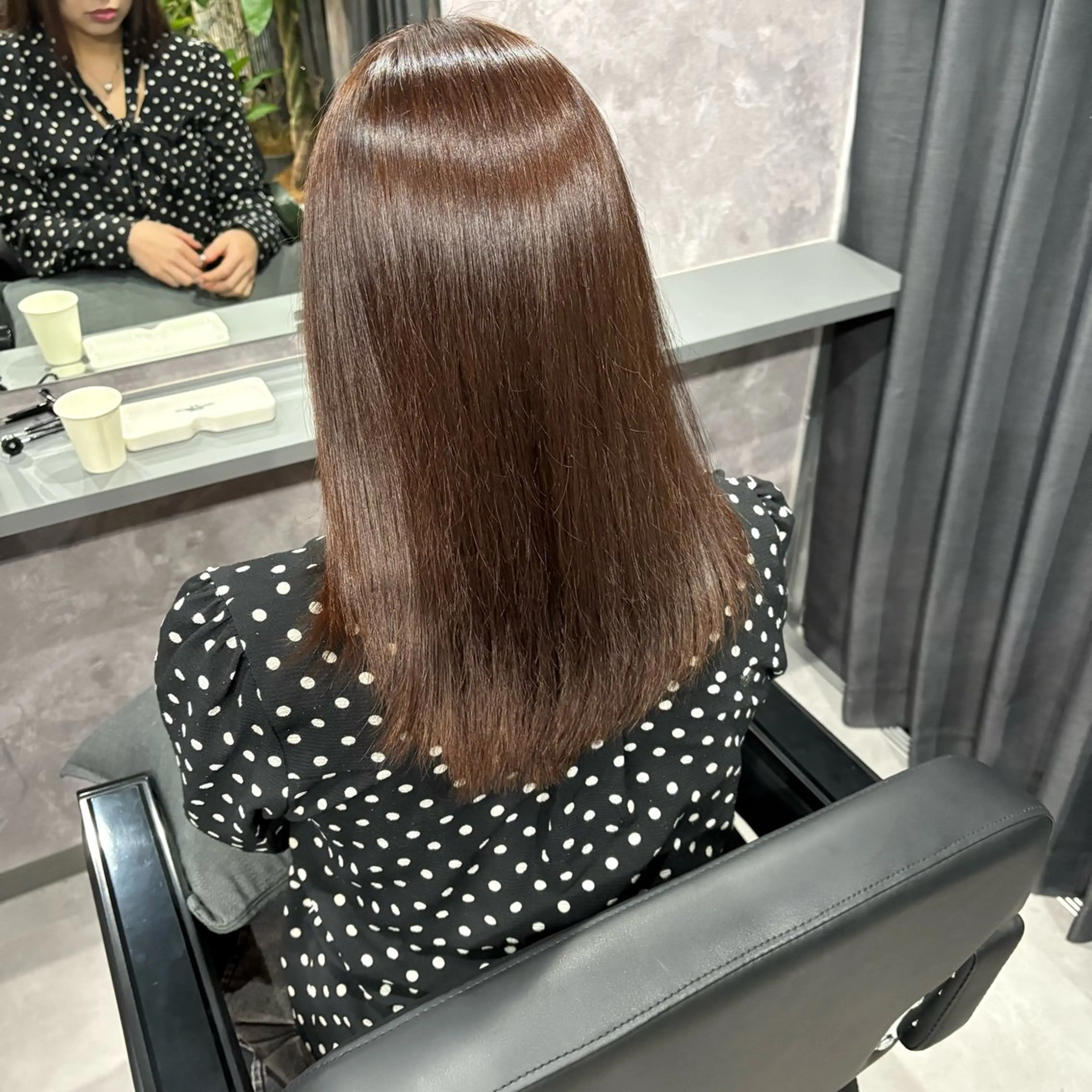 ミディアム カラー ブラウンカラー カット ヘアカラー トリートメント nameless miichiのヘアスタイル