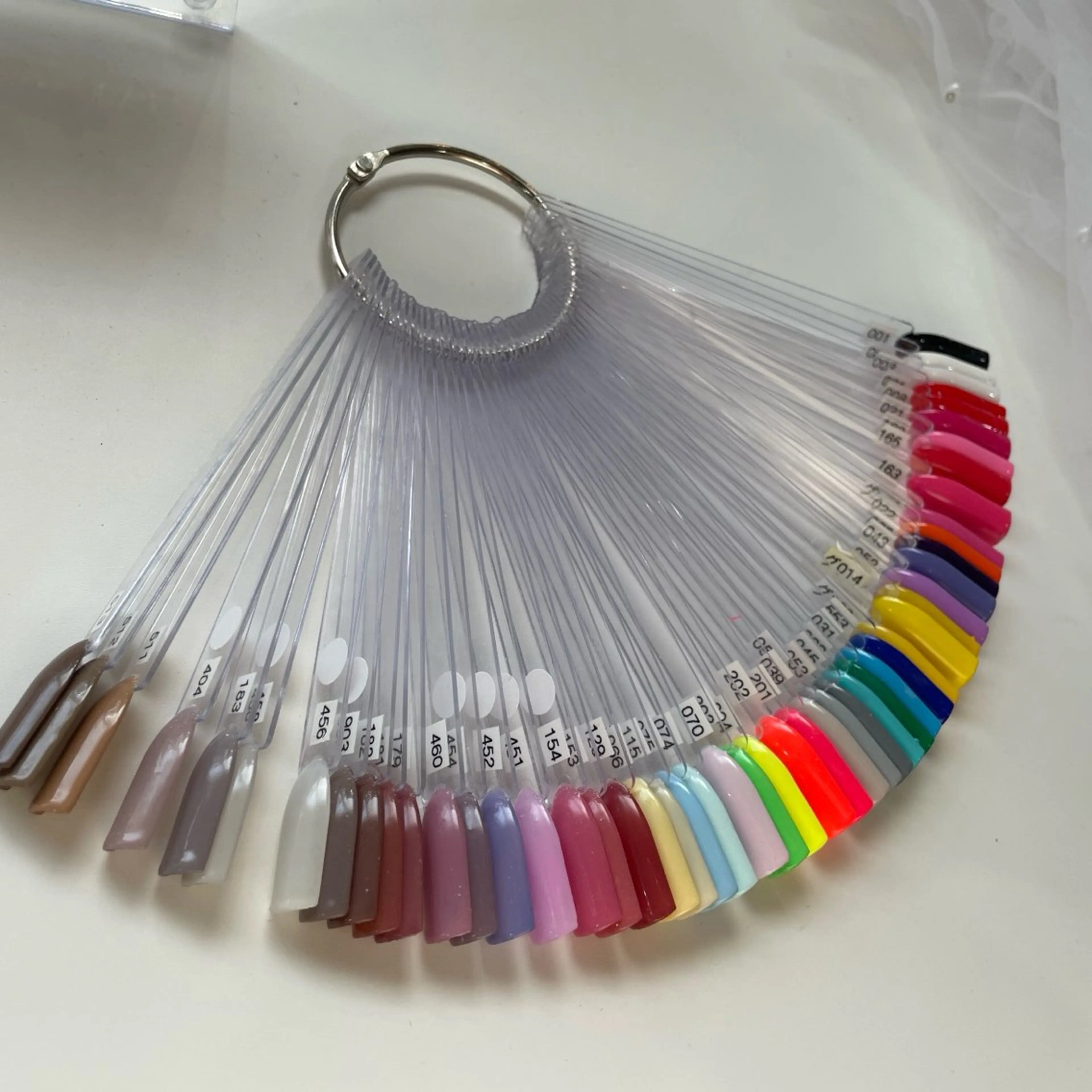 ネイル Mellow【メロー】by Cherie la mer 船橋店所属・jrネイリスト モチヅキのネイルデザイン