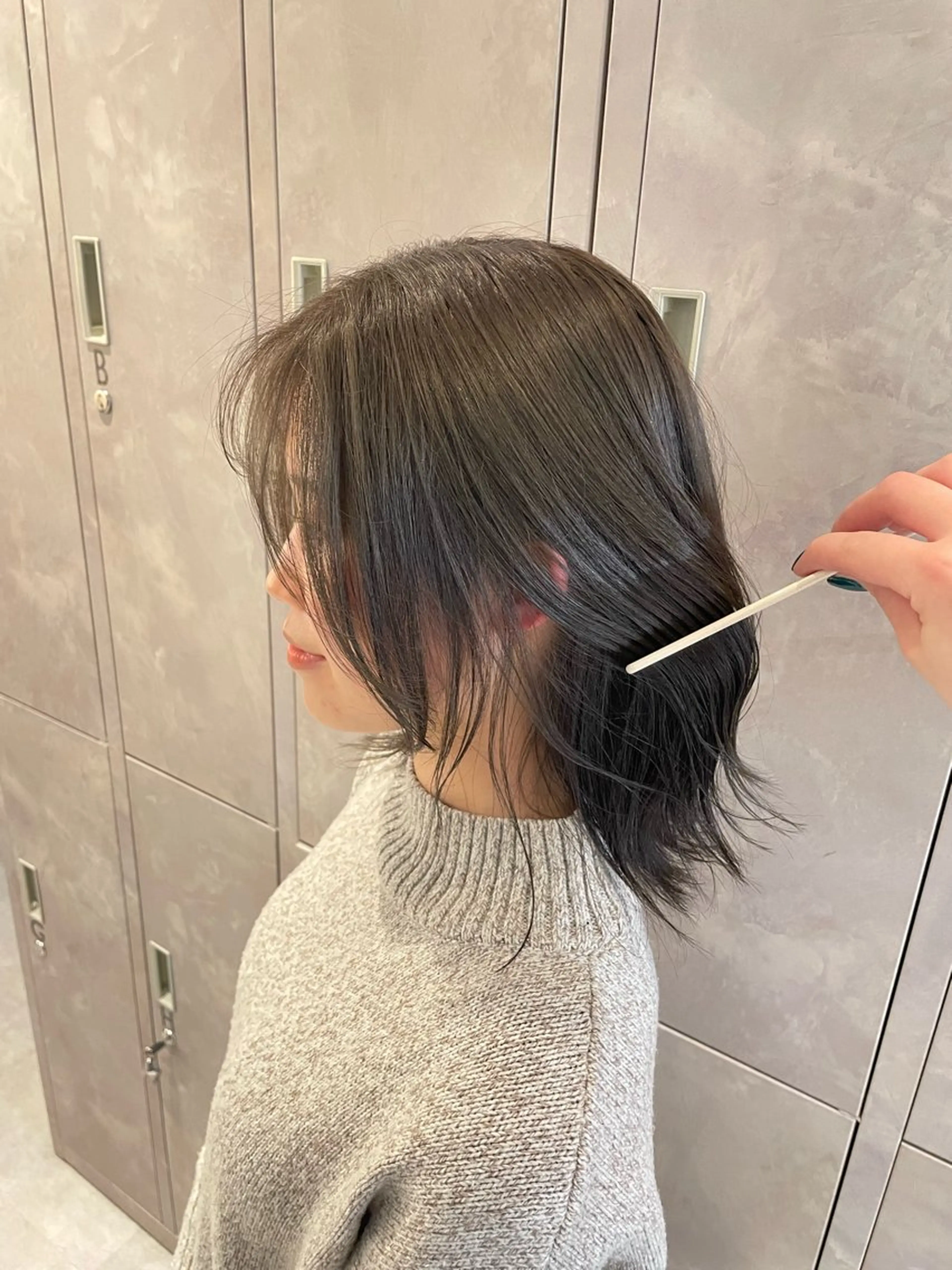 ミディアム カラー ベージュカラー オリーブベージュ tocca /せりなのヘアスタイル