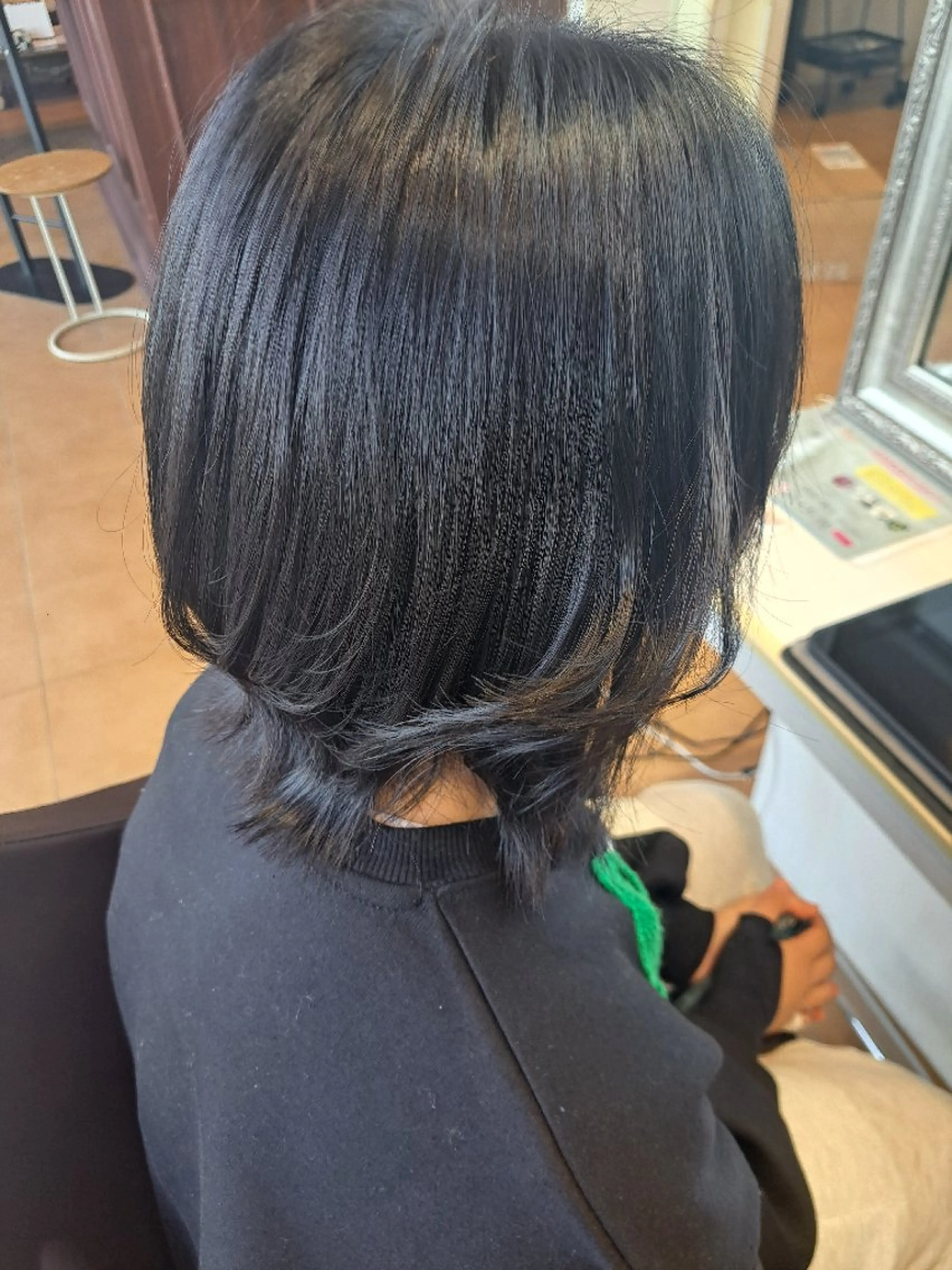 ショート ボブレイヤー ボブ レイヤーカット カット 本多 いぶきのヘアスタイル