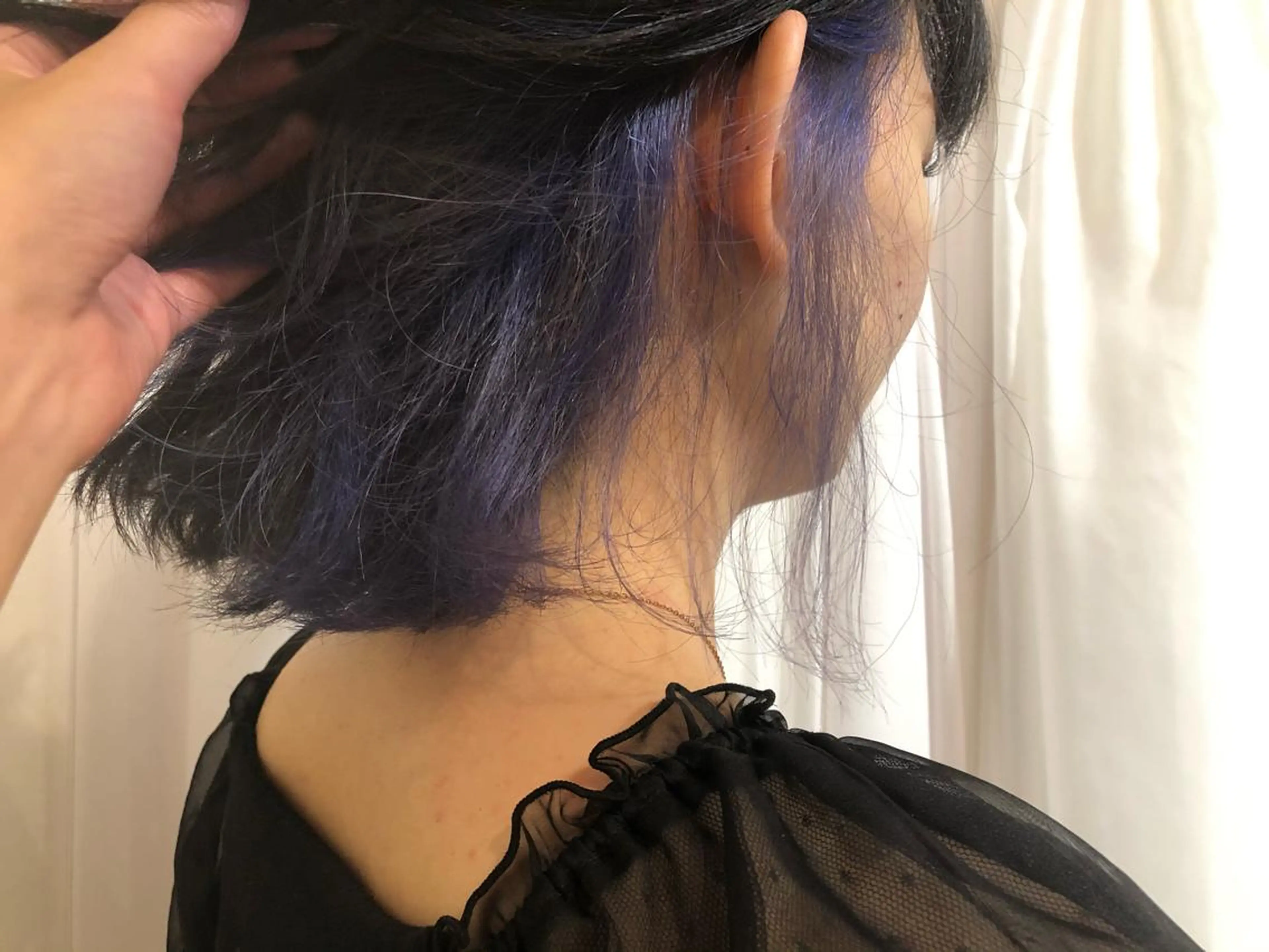 ミディアム カラー アッシュ アッシュグレー 透明感カラー ラベンダーカラー ヘアカラー パ ルのヘアスタイル