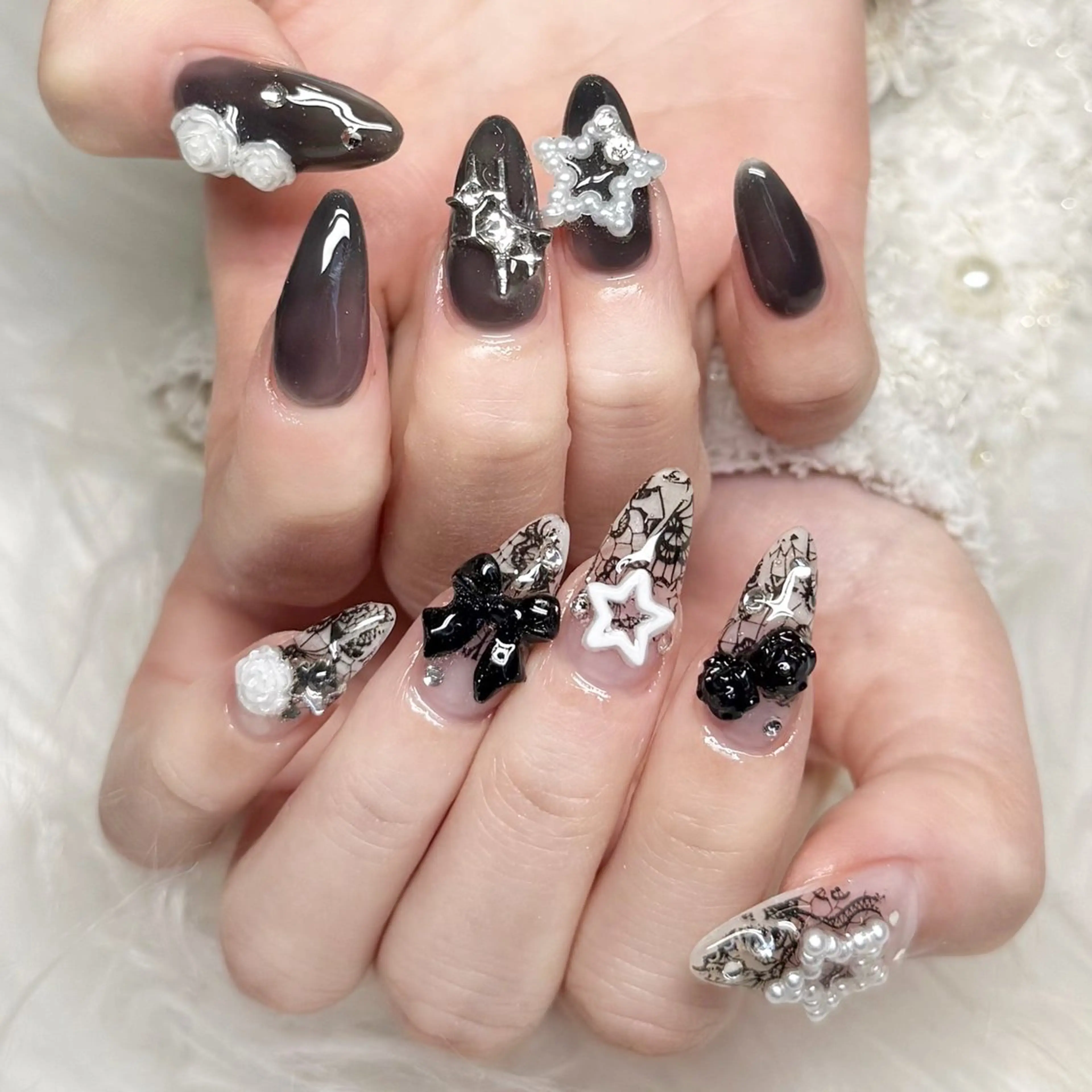 ネイル ハンドネイル 🍁nail. kaede🍁のネイルデザイン