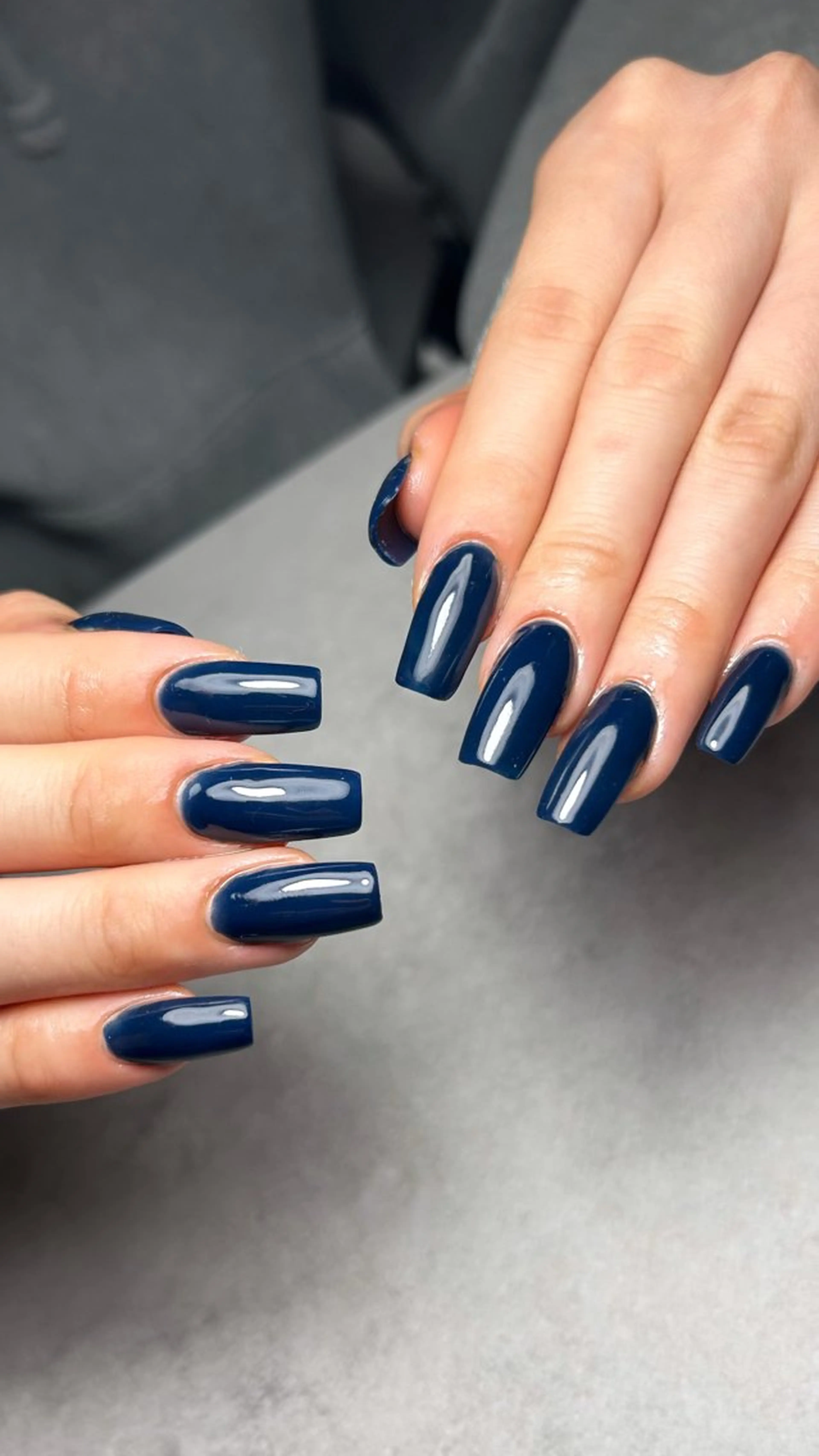 ネイル 関山 志乃のネイルデザイン