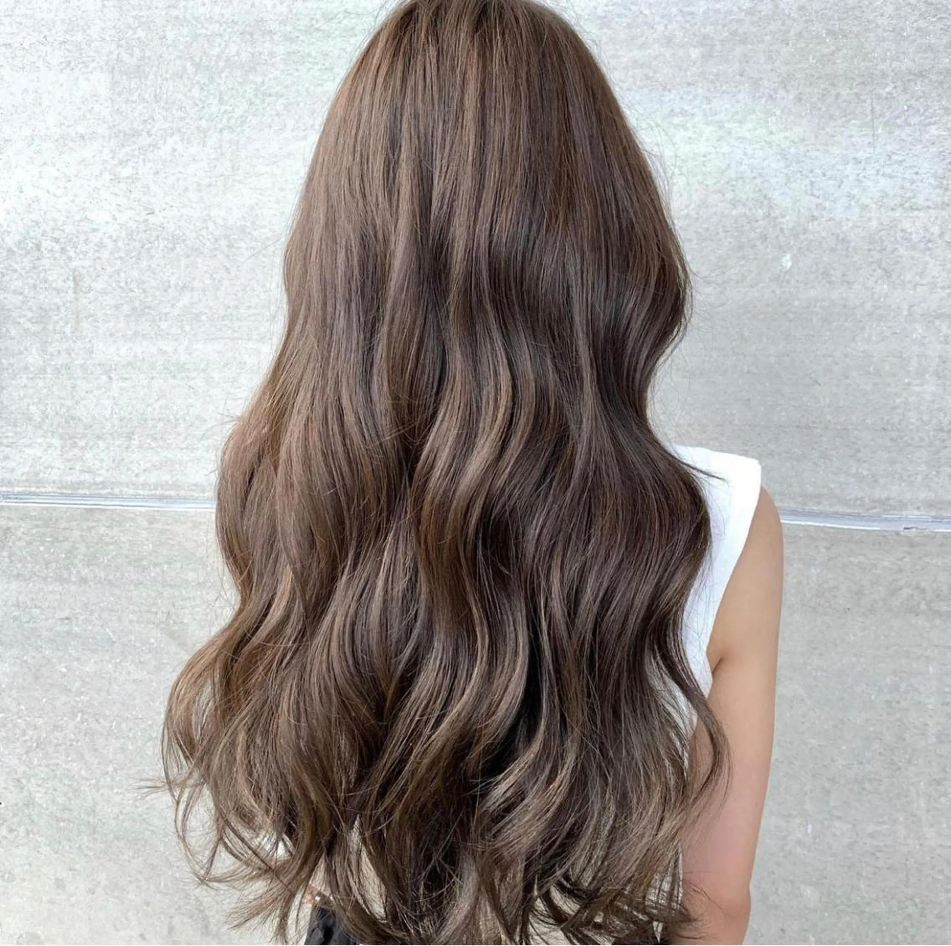 セミロング ヘアアレンジ SALON　VILEGE所属・髪質改善・韓国 【代表】 HIDE.のヘアスタイル