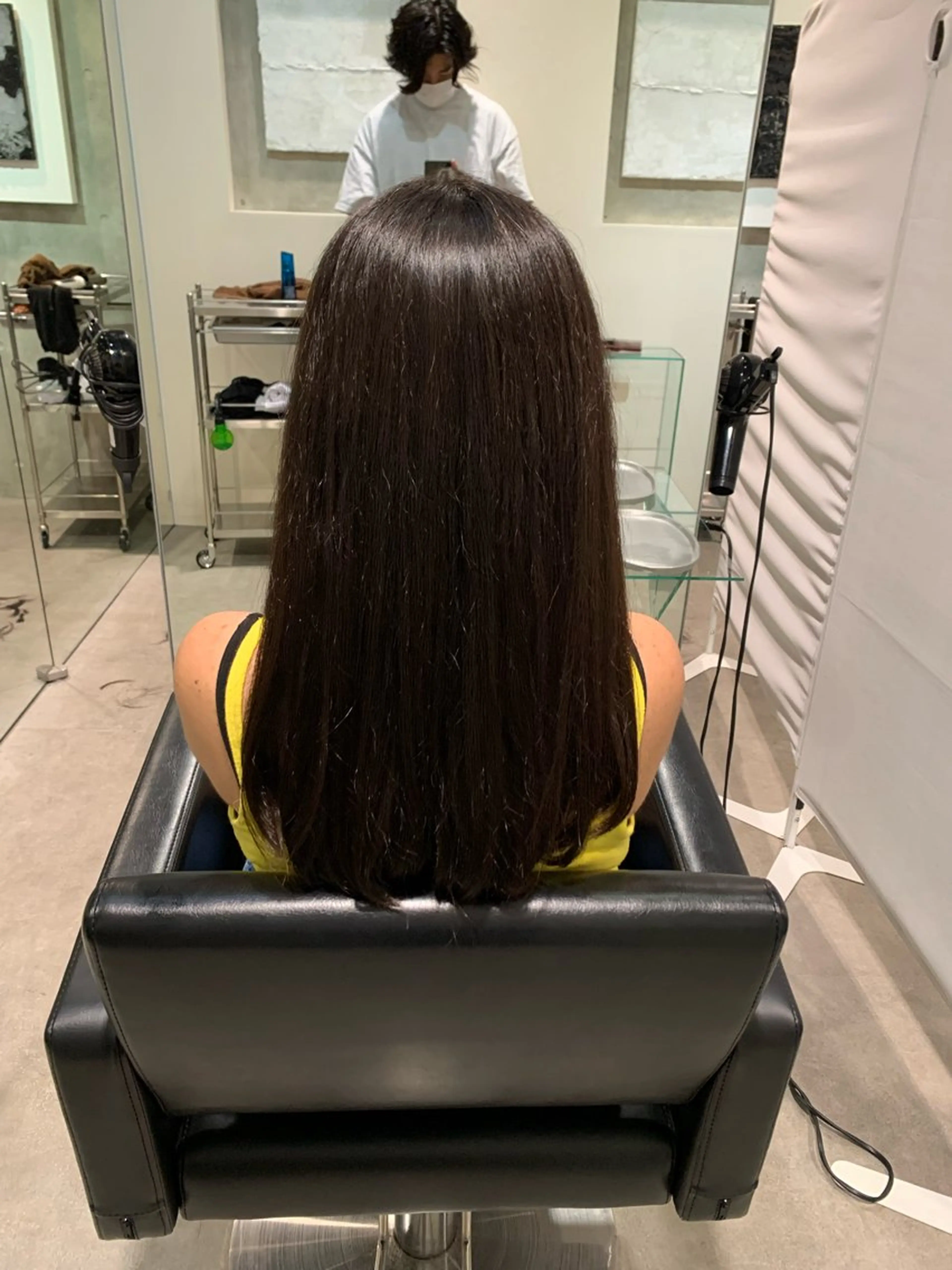 ロング カラー ブラウンカラー チョコレートブラウン レイヤー/艶髪/ 髪質改善/YUYAのヘアスタイル