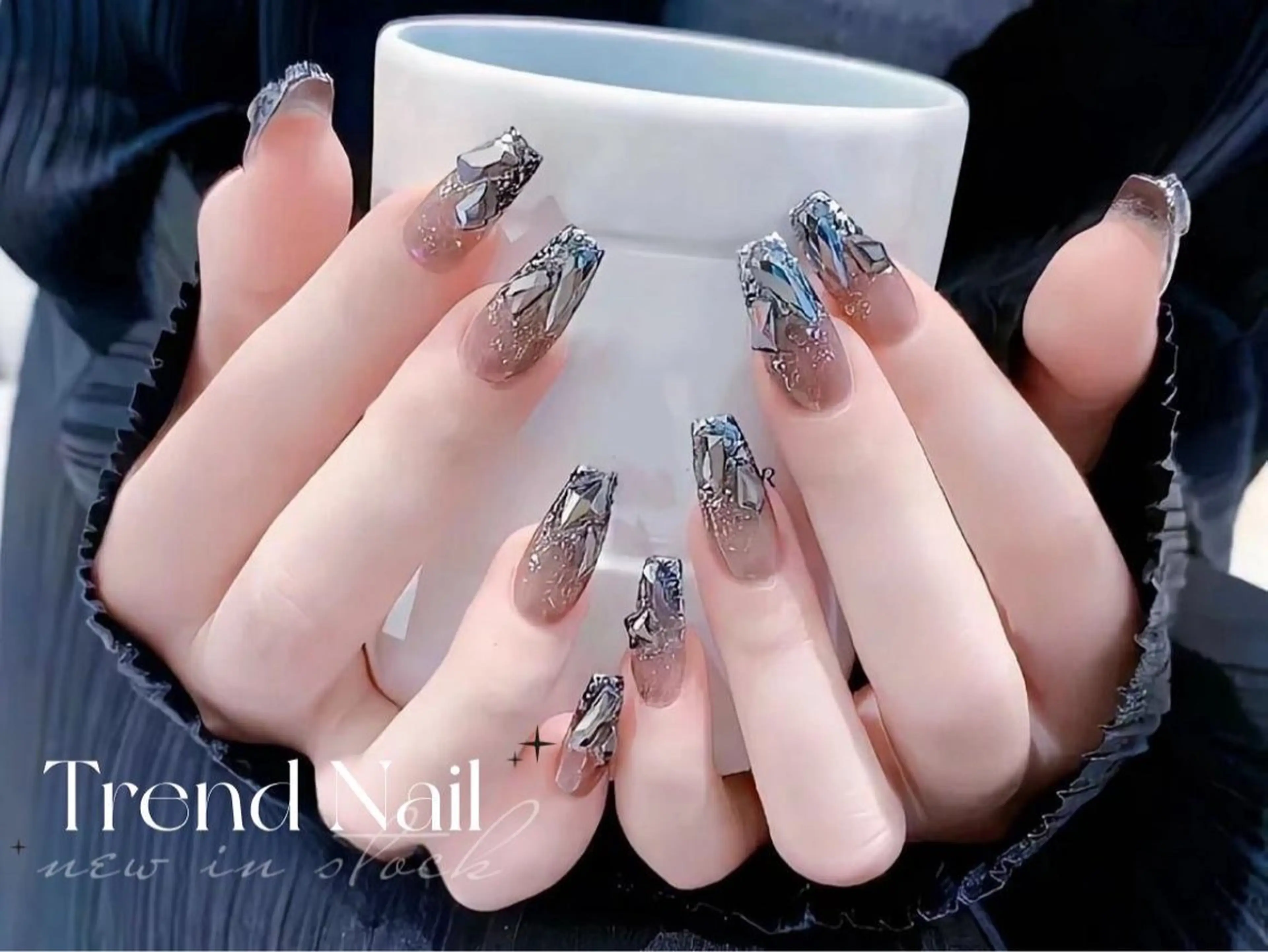 ネイル ハンドネイル トレンド ネイル スタジオのネイルデザイン