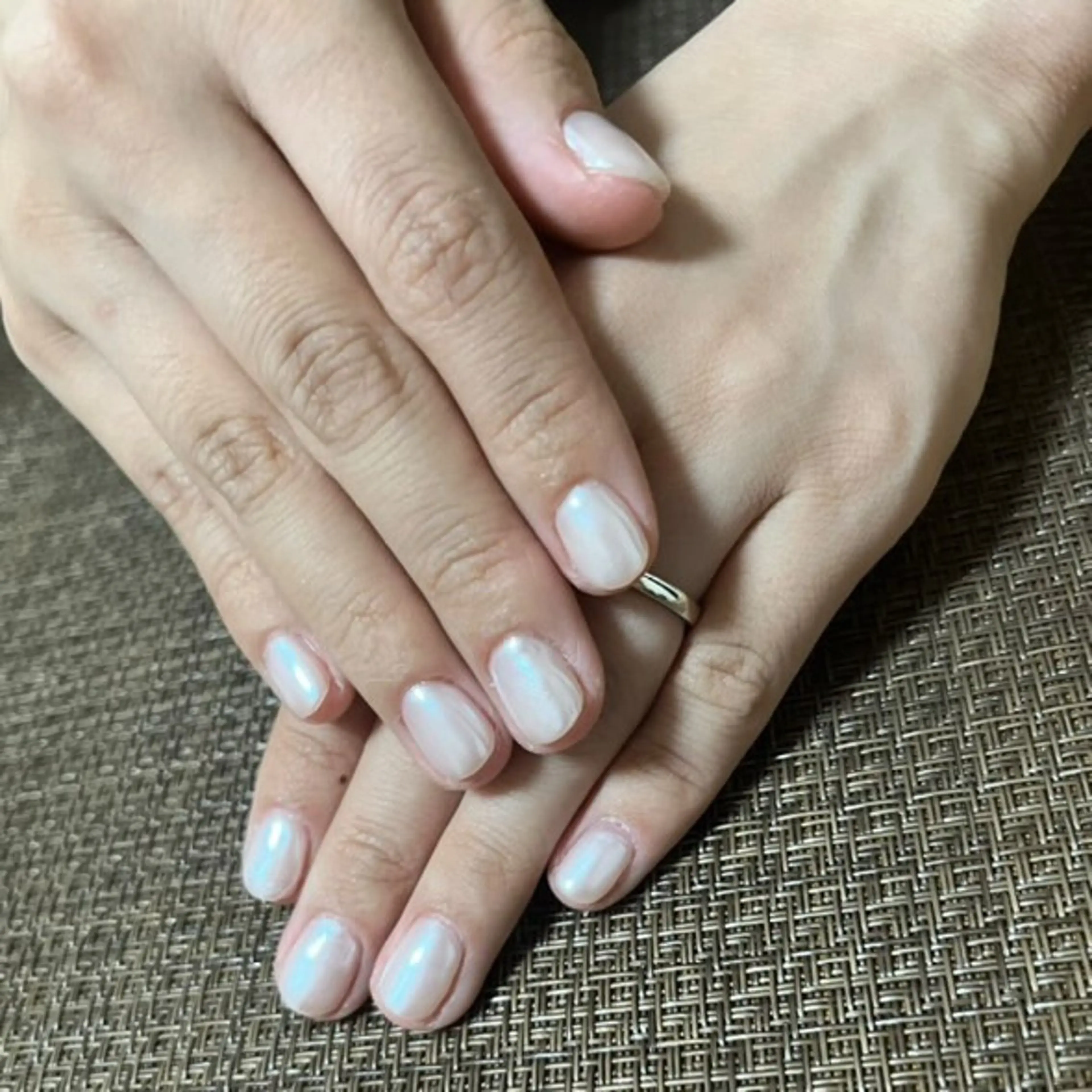 ネイル ミラーネイル Pilina所属・Pilina 長岡のマツエク・マツパデザイン