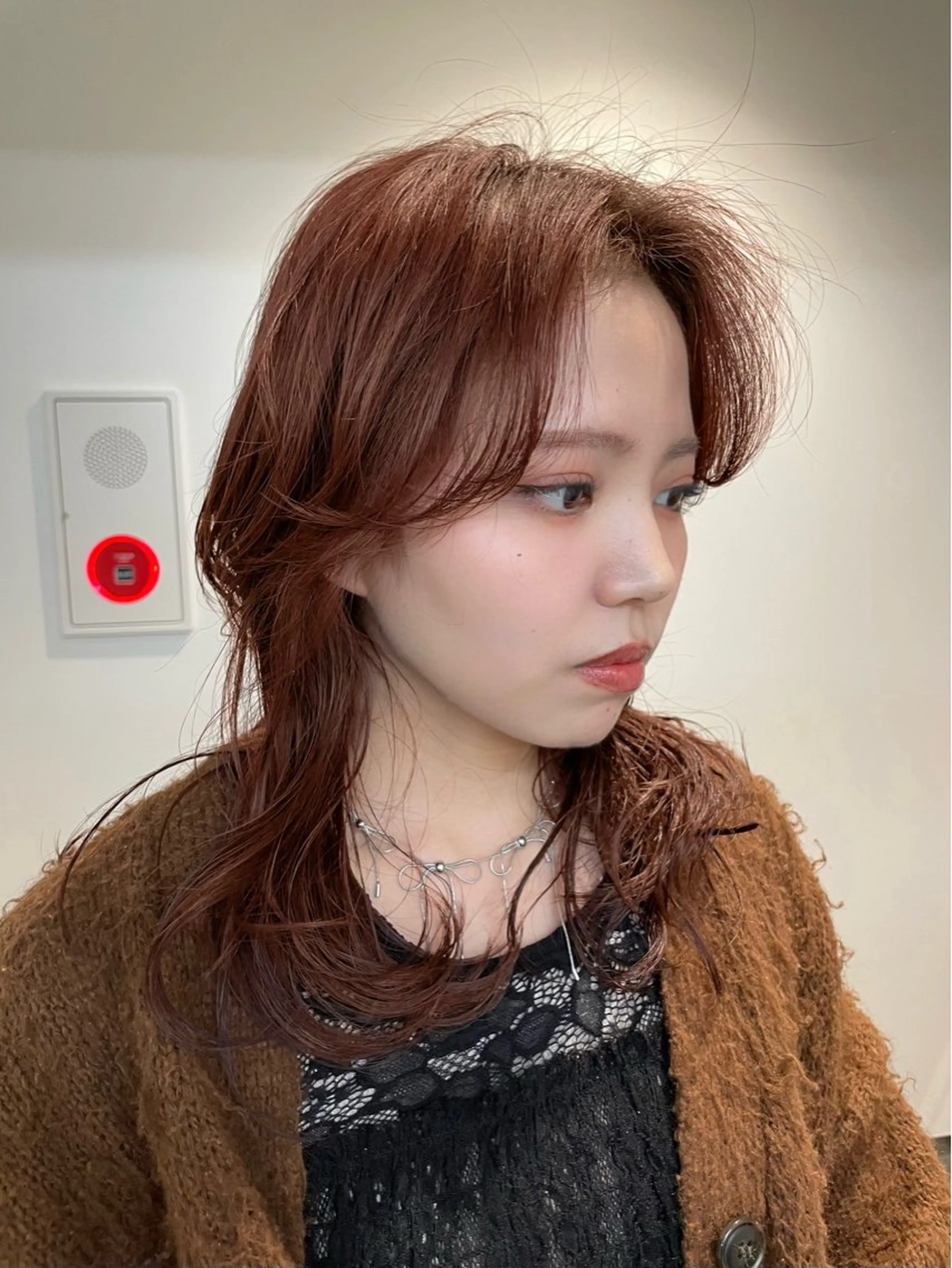 セミロング カット トリートメント レイヤーパーマ/ ショートパーマ/横浜のヘアスタイル