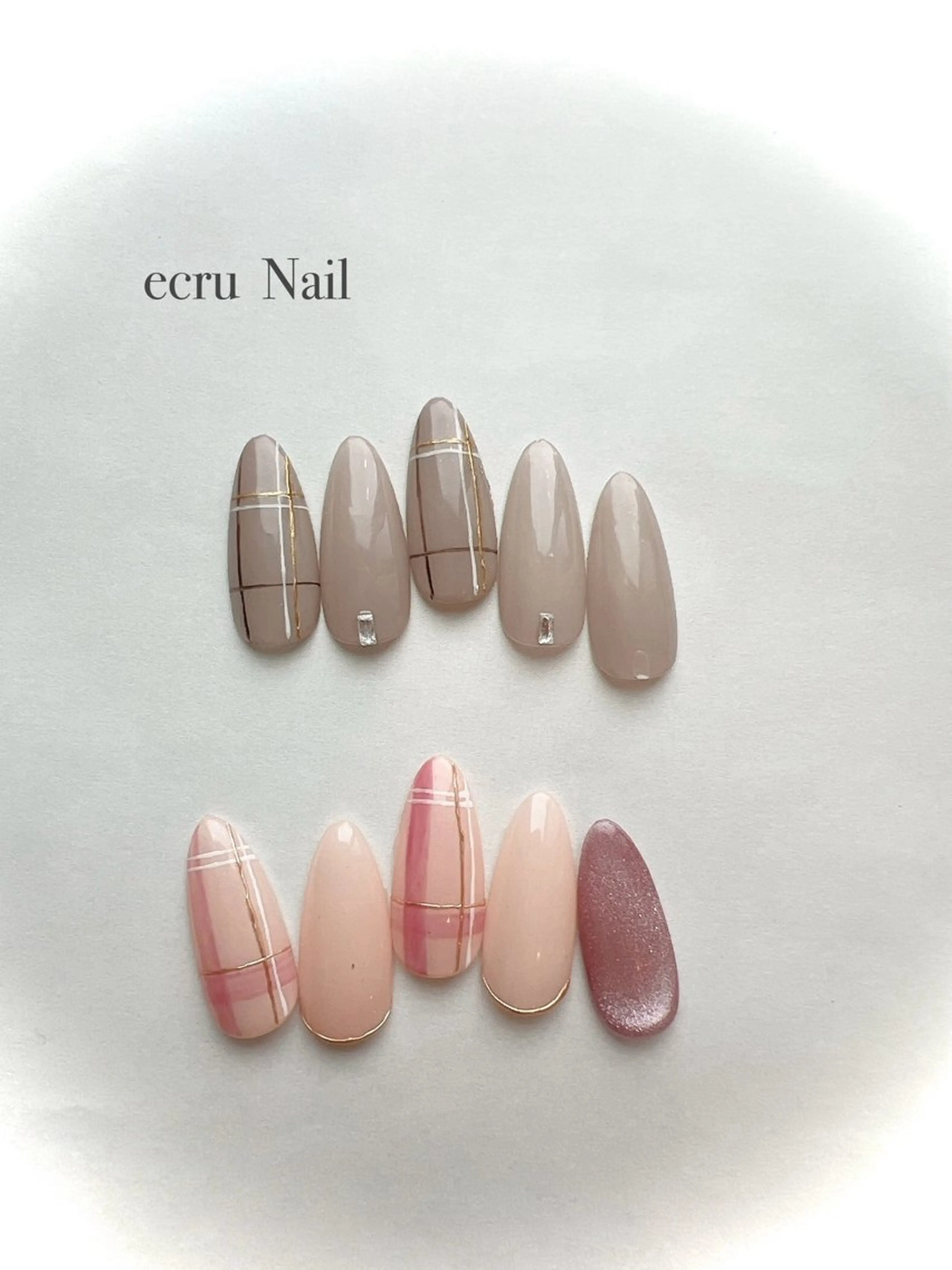 ネイル ecru Nailのネイルデザイン