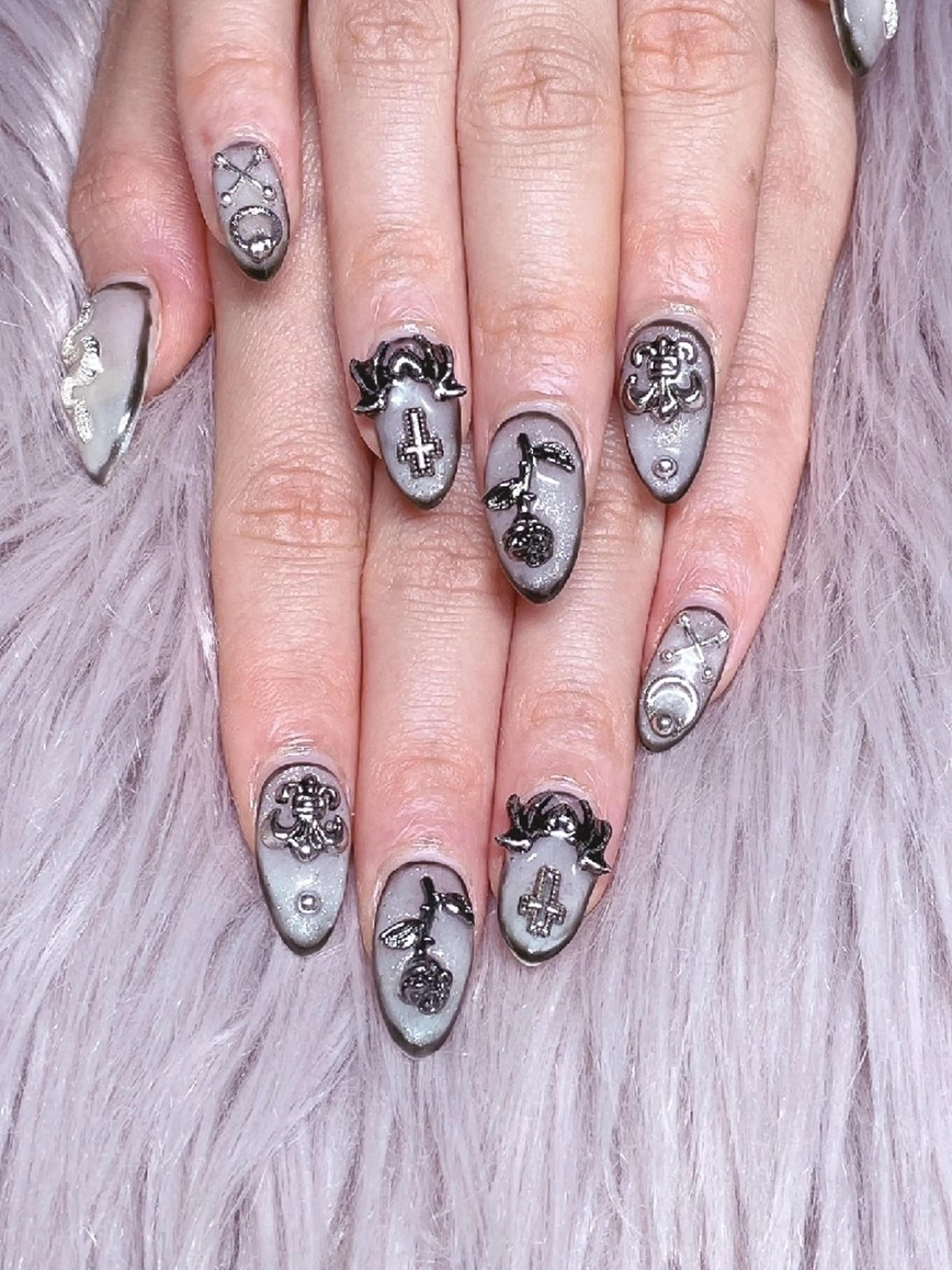 ネイル 稲垣 江梨花のネイルデザイン