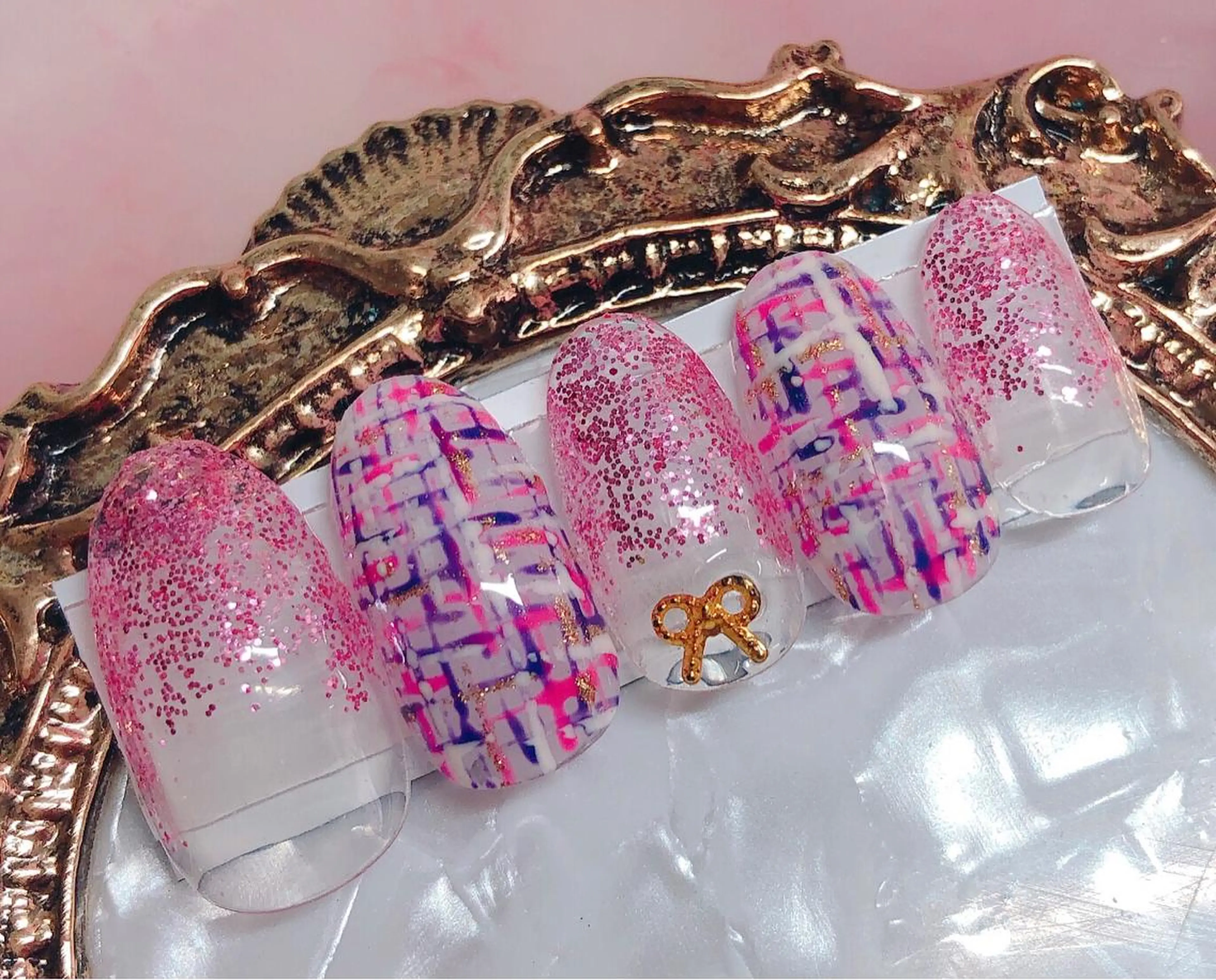 ネイル ハンドネイル CROWN プライベートサロンのネイルデザイン