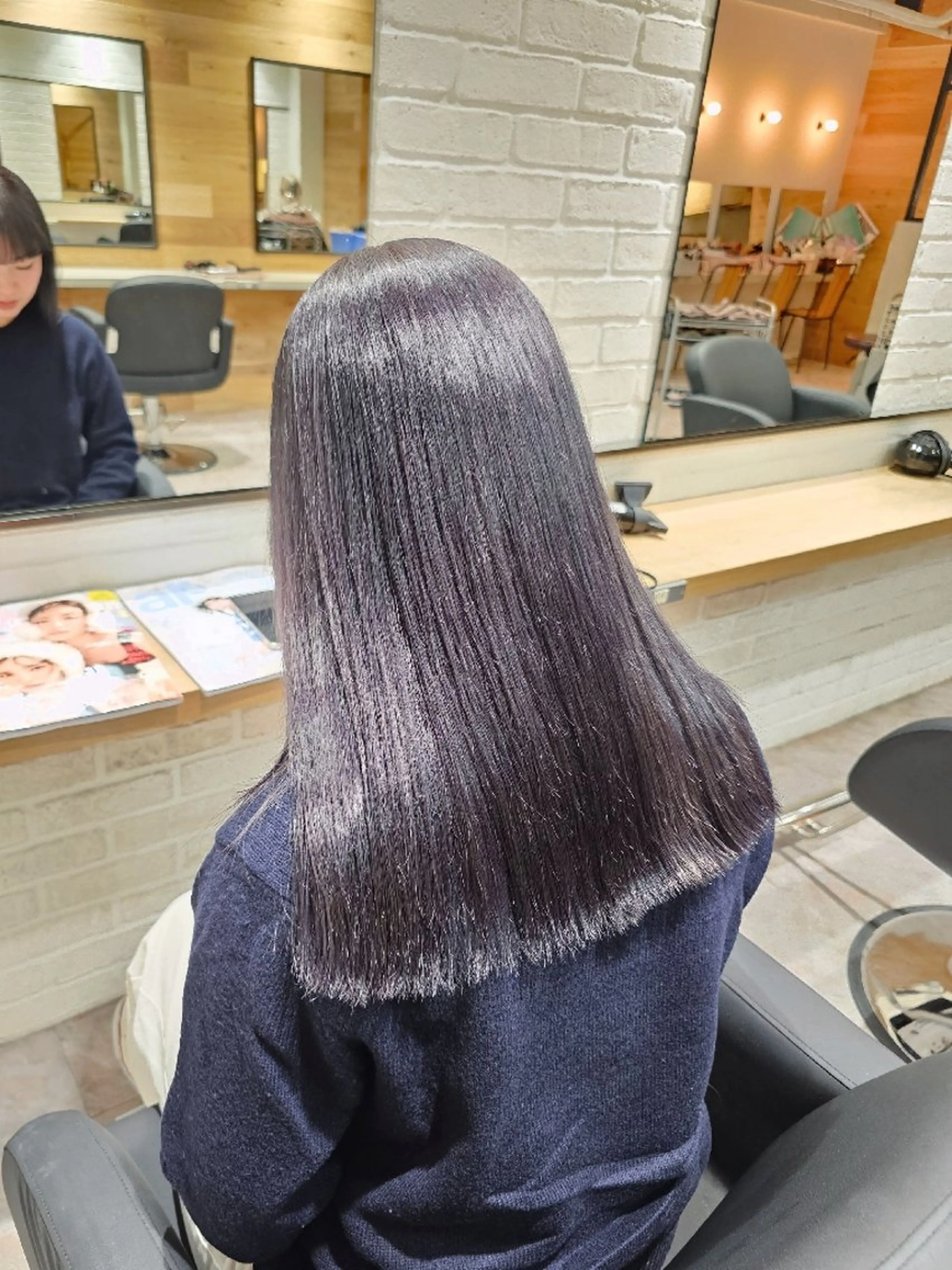 ロング ヘアカラー トリートメント Ayu🐾 ブリーチ無しカラーのヘアスタイル