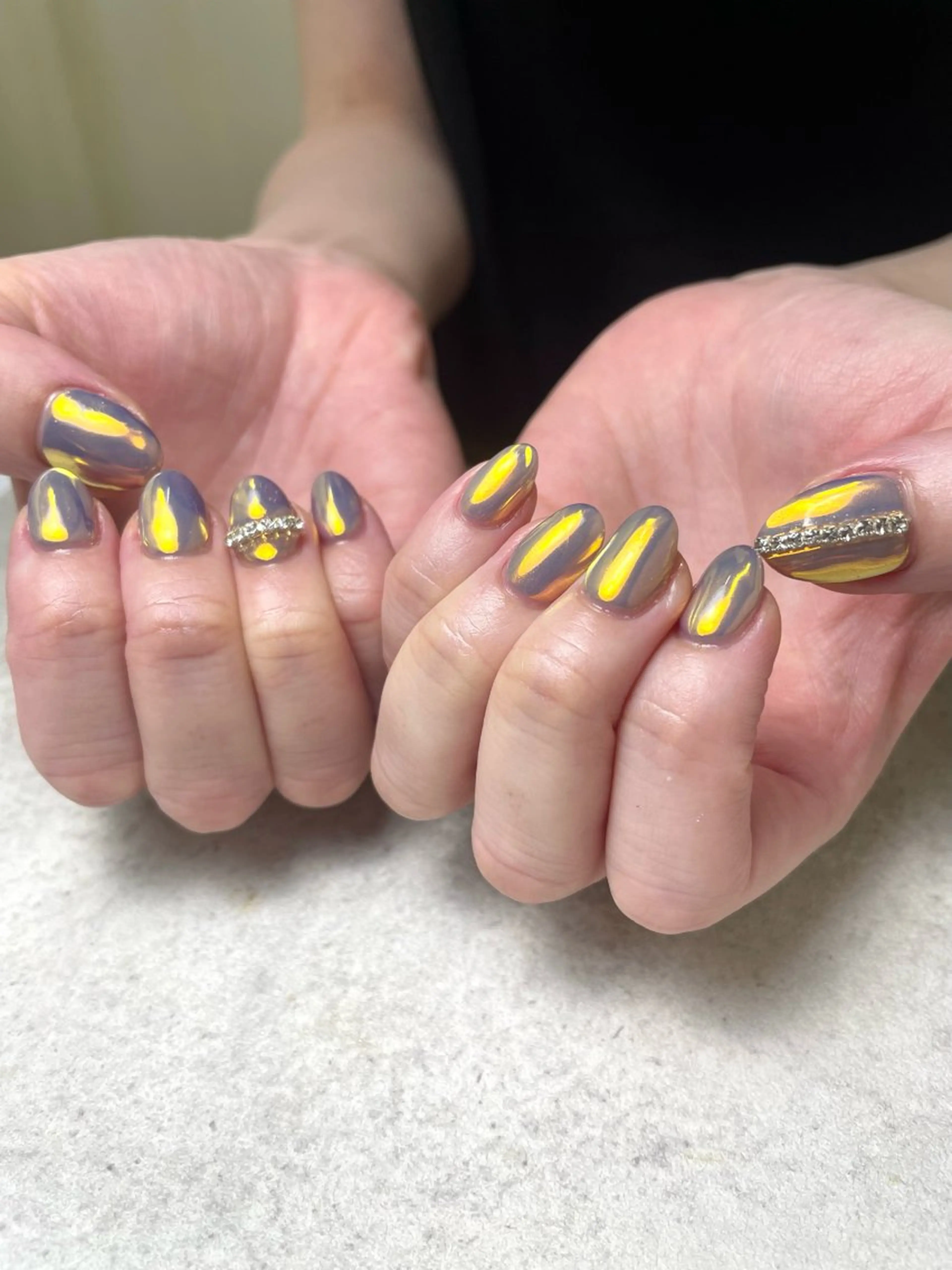 ネイル オーロラネイル オフィスネイル TanTan nail所属・MARINA ‎🤍のネイルデザイン