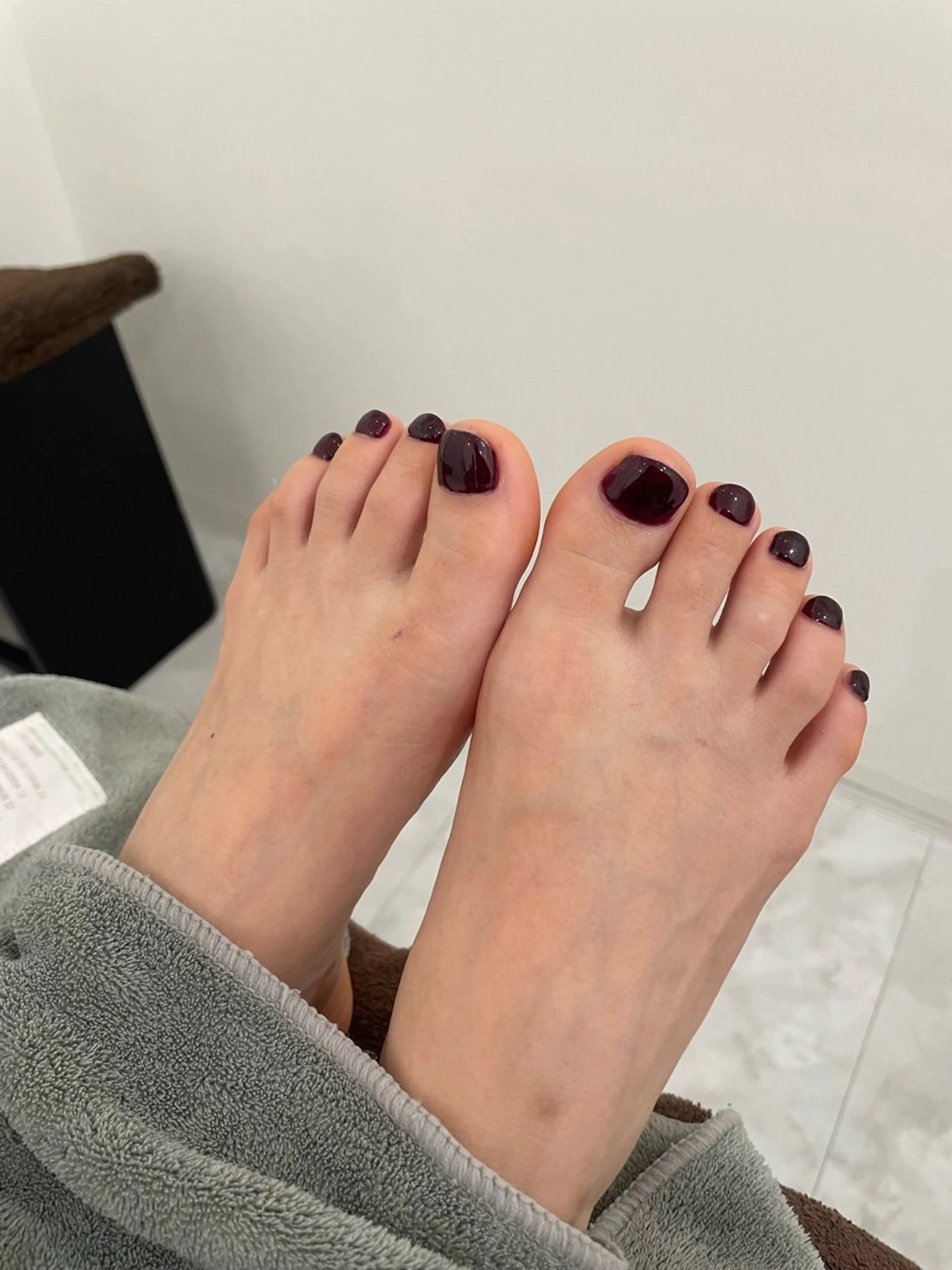 ネイル フットネイル ジェルネイル ワンカラーネイル Salon de LUCULIA所属・LUCULIA 西山のネイルデザイン