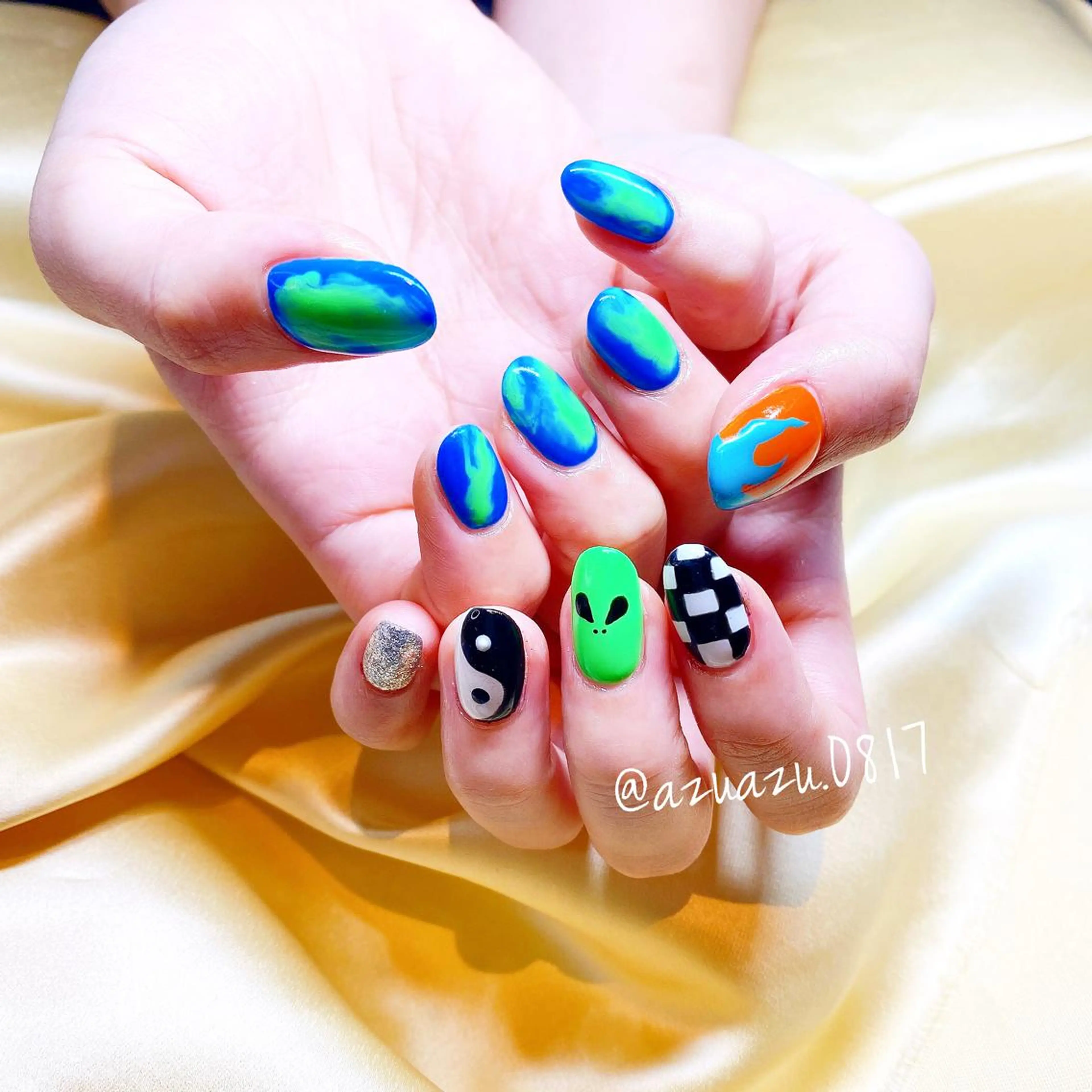 ネイル アートネイル hair&nail ROOTS所属・ﾍｱﾒｲｸ&ﾈｲﾙ ♥️Azuのネイルデザイン