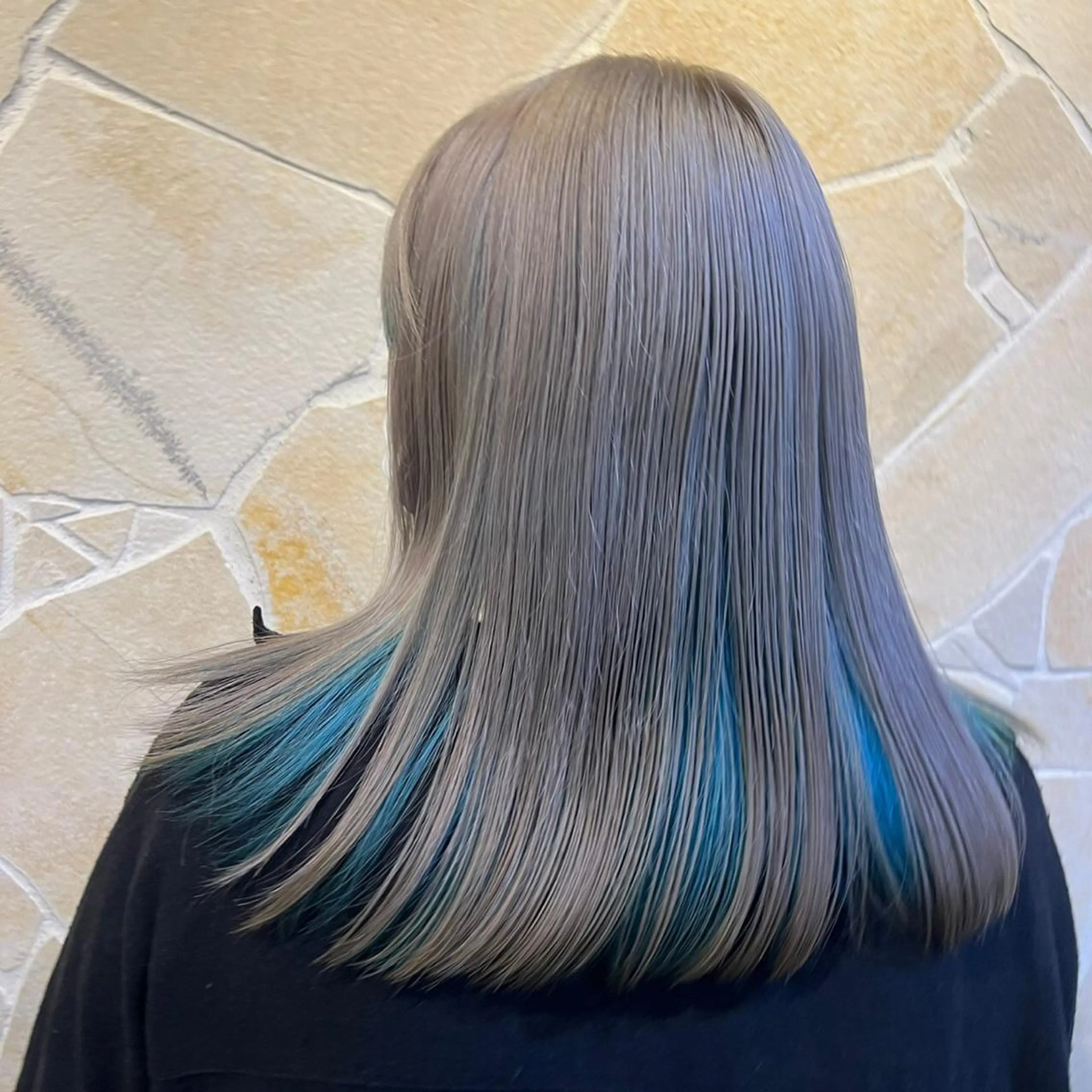 ミディアム カラー カツキ/GARTE 代官山のヘアスタイル