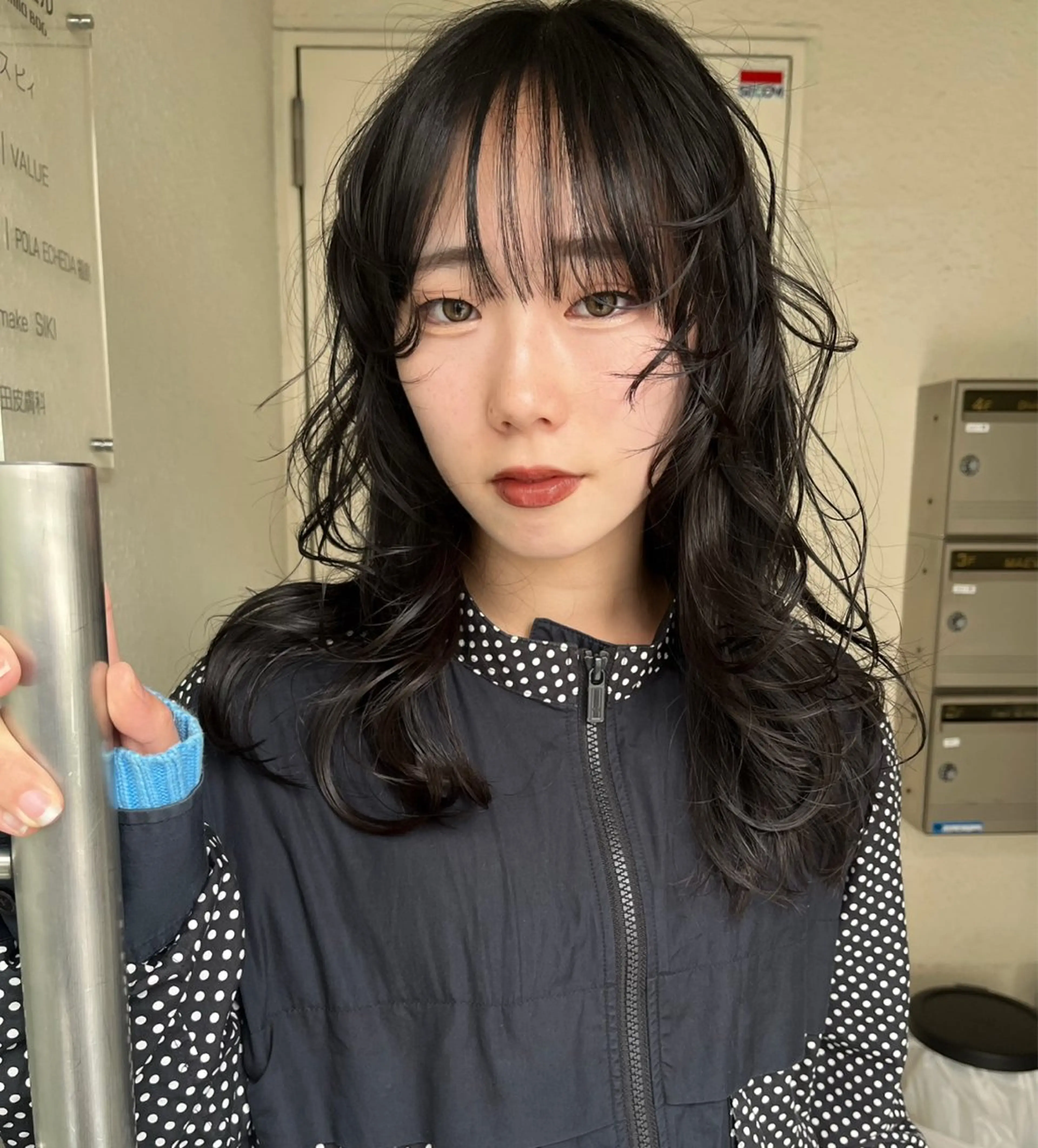 カラー sliver ・siki /YUIのヘアスタイル