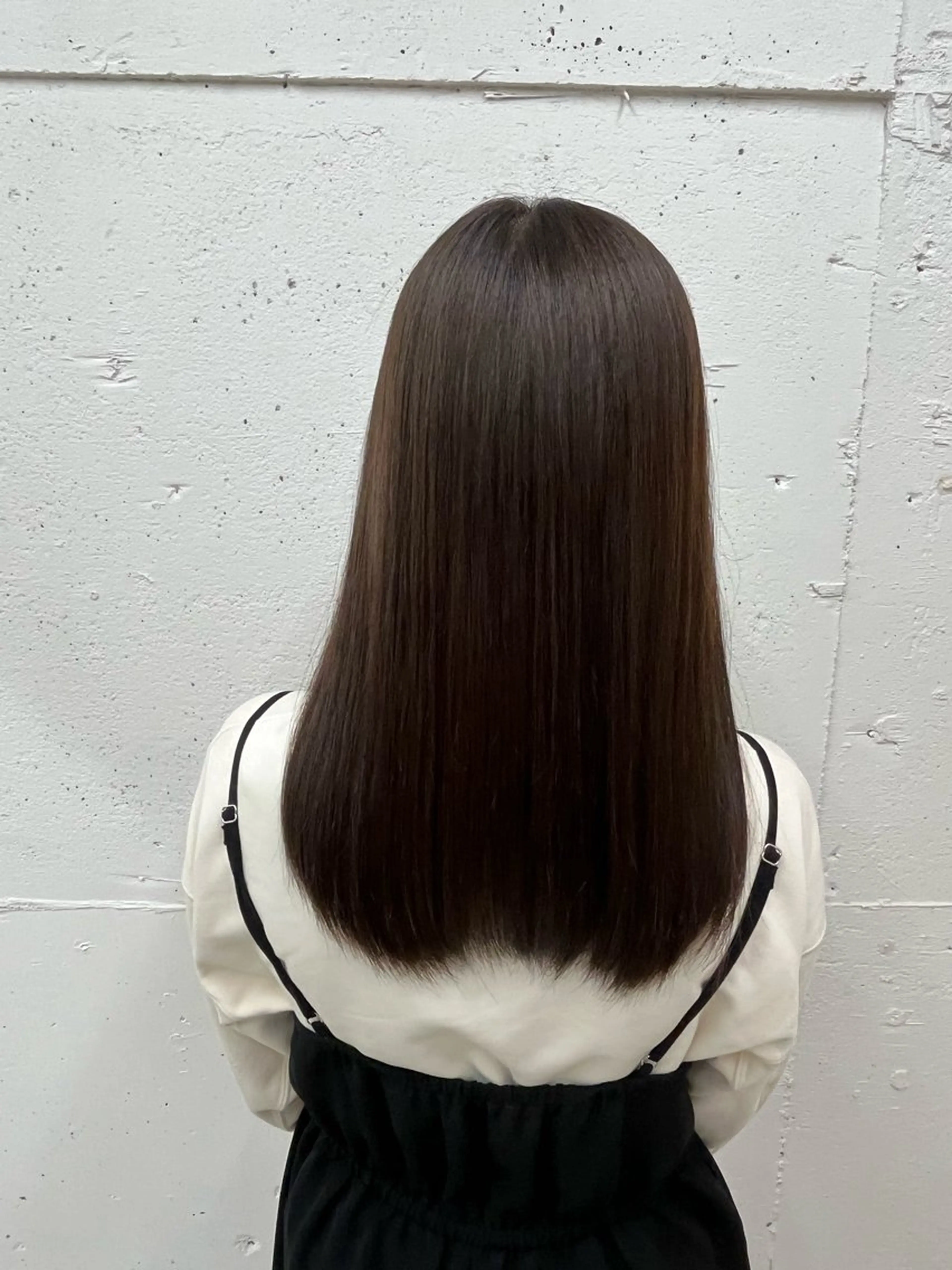 ロング カラー ブラウンカラー 透明感カラー オリーブブラウン hair make grace所属・綺音/ブリーチ /似合わせカットのヘアスタイル