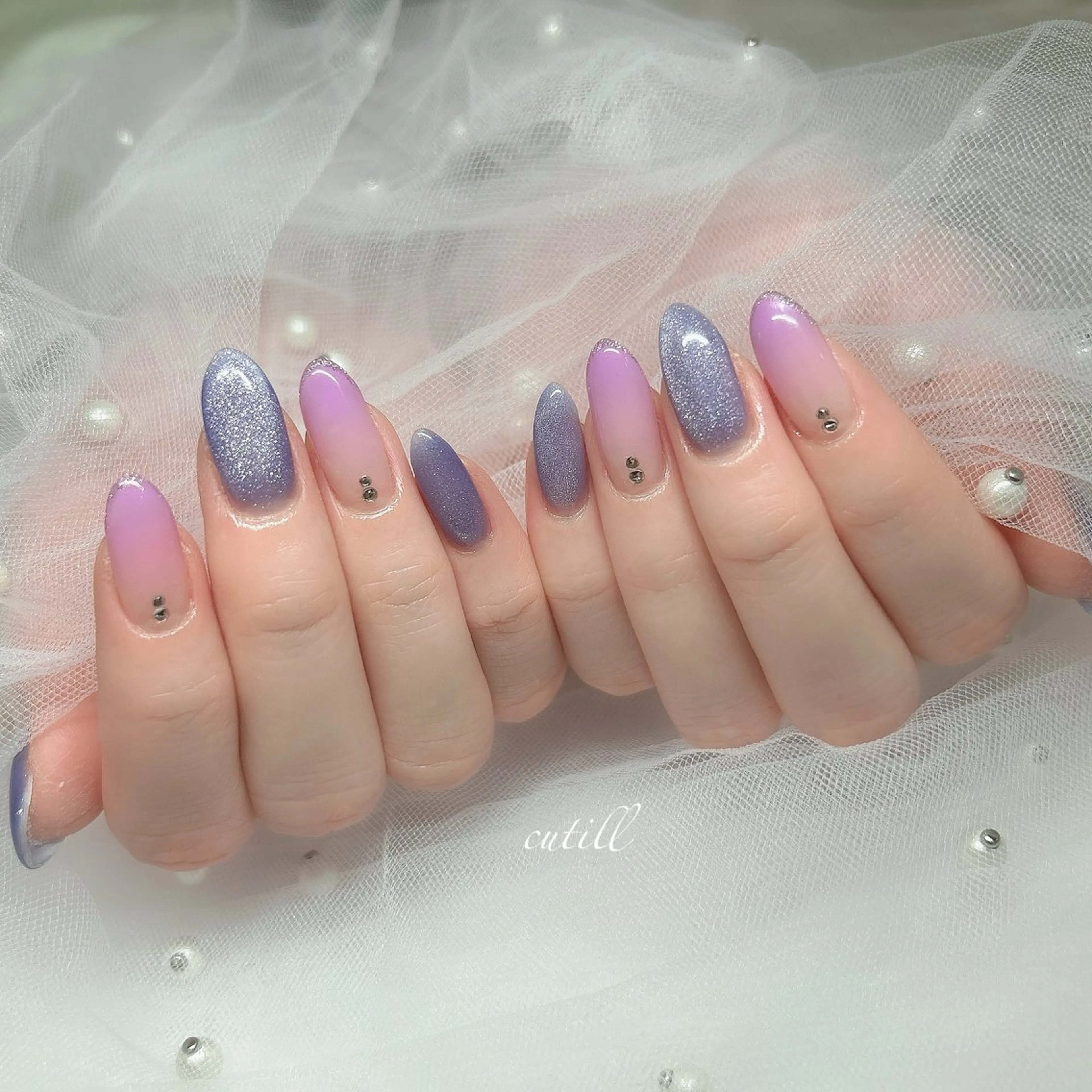 セミロング Erina Sのネイルデザイン