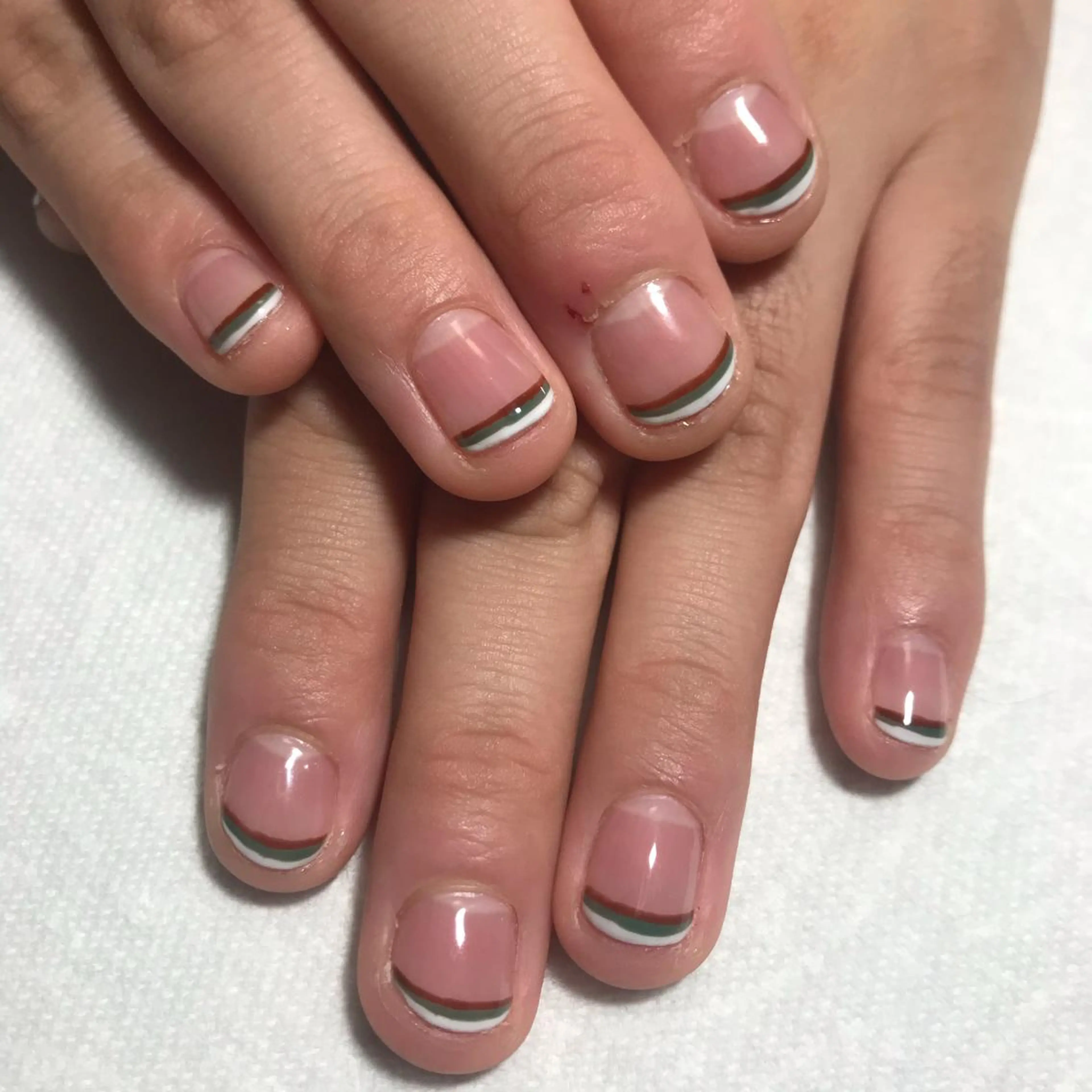 ネイル ECLAT エクラ所属・寺山 千鶴のネイルデザイン