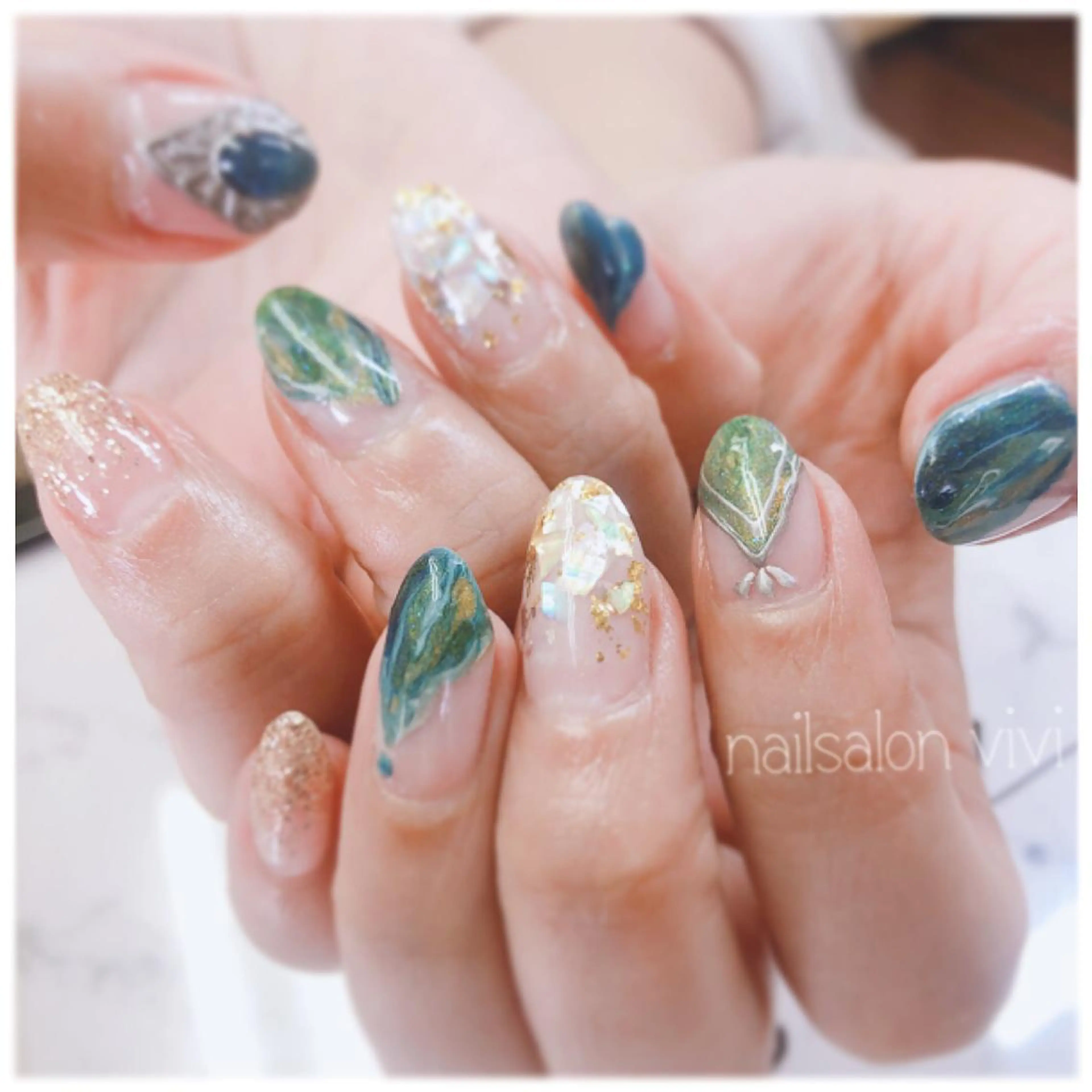 ネイル ＶＩＶＩ nailsalonのネイルデザイン