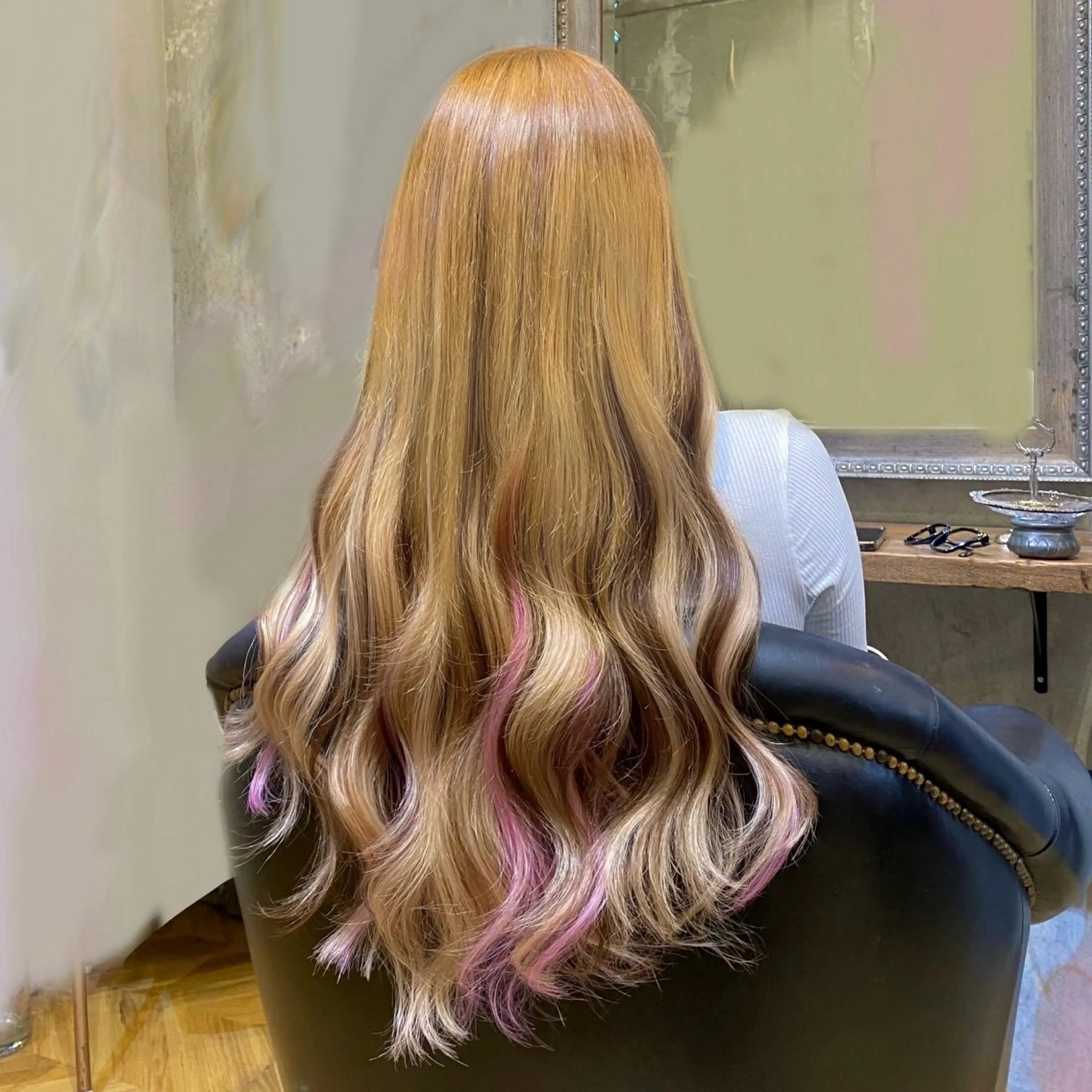 ロング ヘアカラー エクステ シールエクステ 🐁ONOの眉毛・アイブロウイメージ