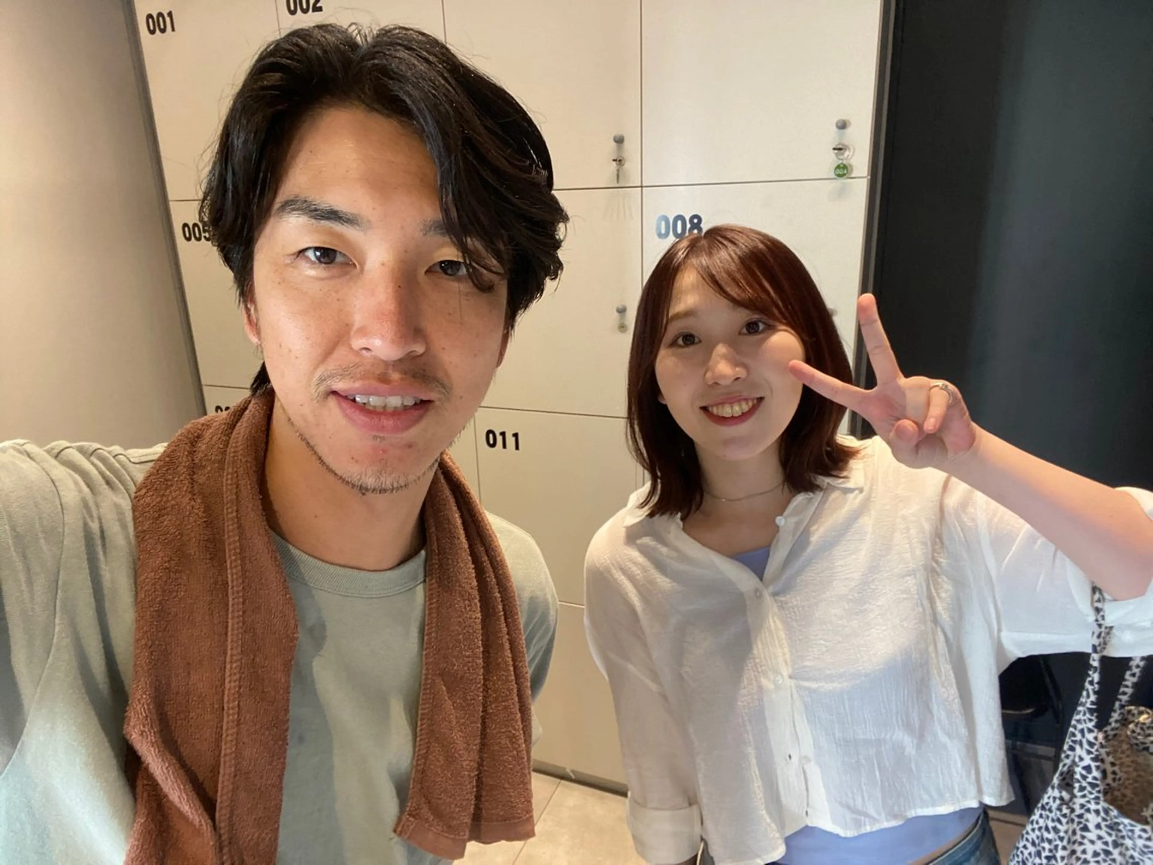 ミディアム カット ヘアカラー トリートメント また会いたくなる 美容師【KENTA】のヘアスタイル