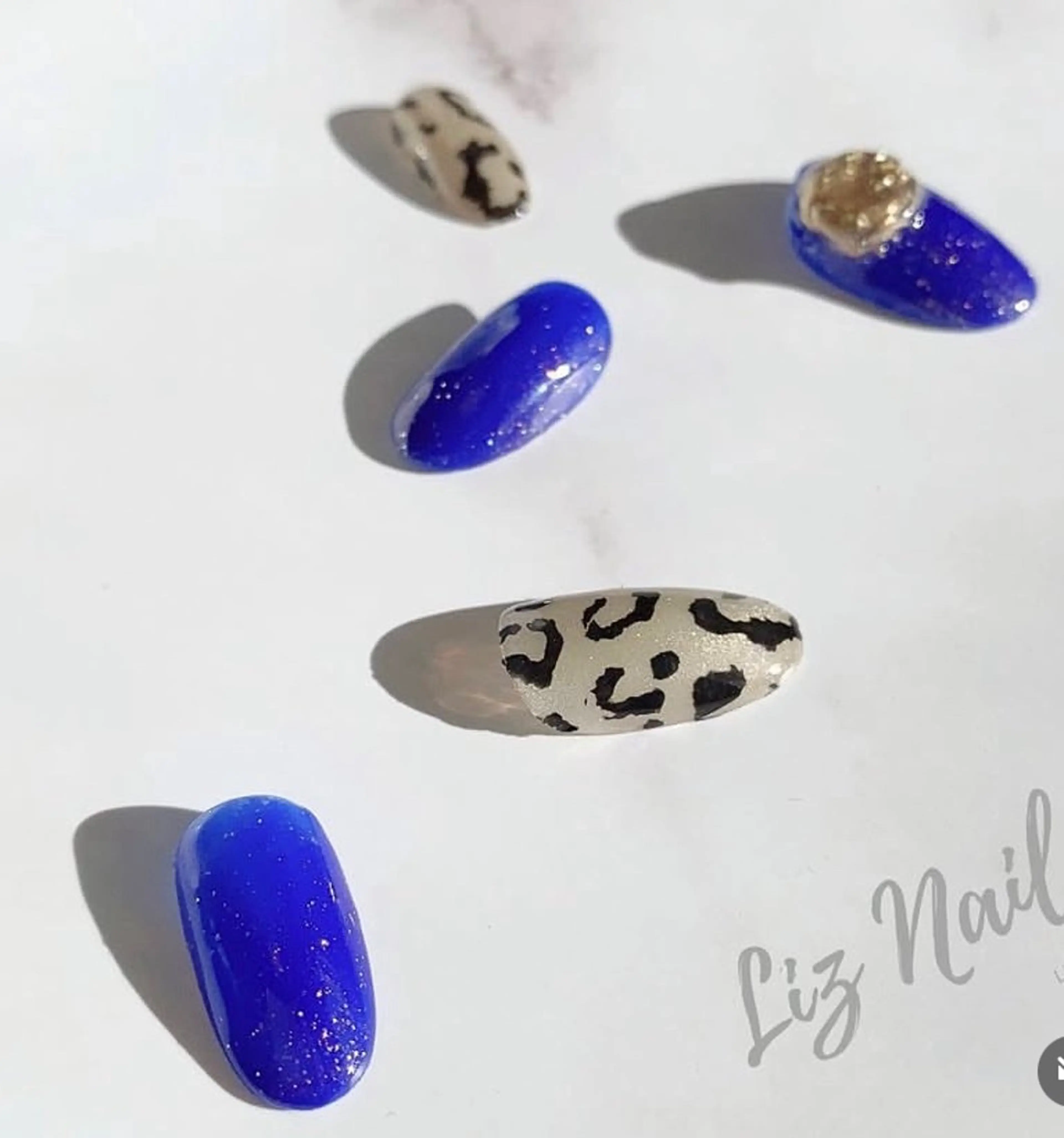 ネイル リズネイル・ 新宿・代々木のネイルデザイン