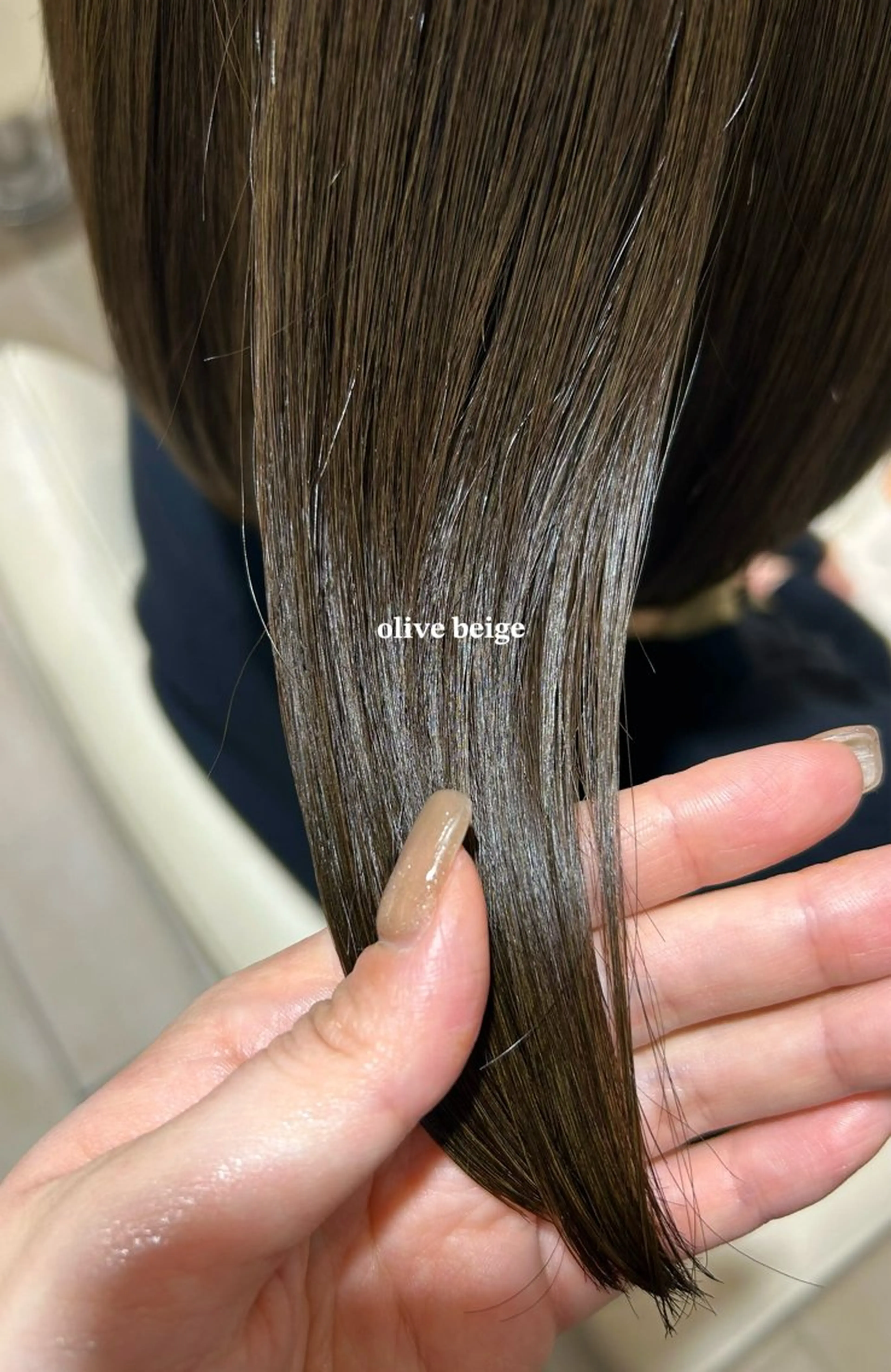 ミディアム カラー ベージュカラー オリーブベージュ Kurumi 🩰カットモデル募集のヘアスタイル