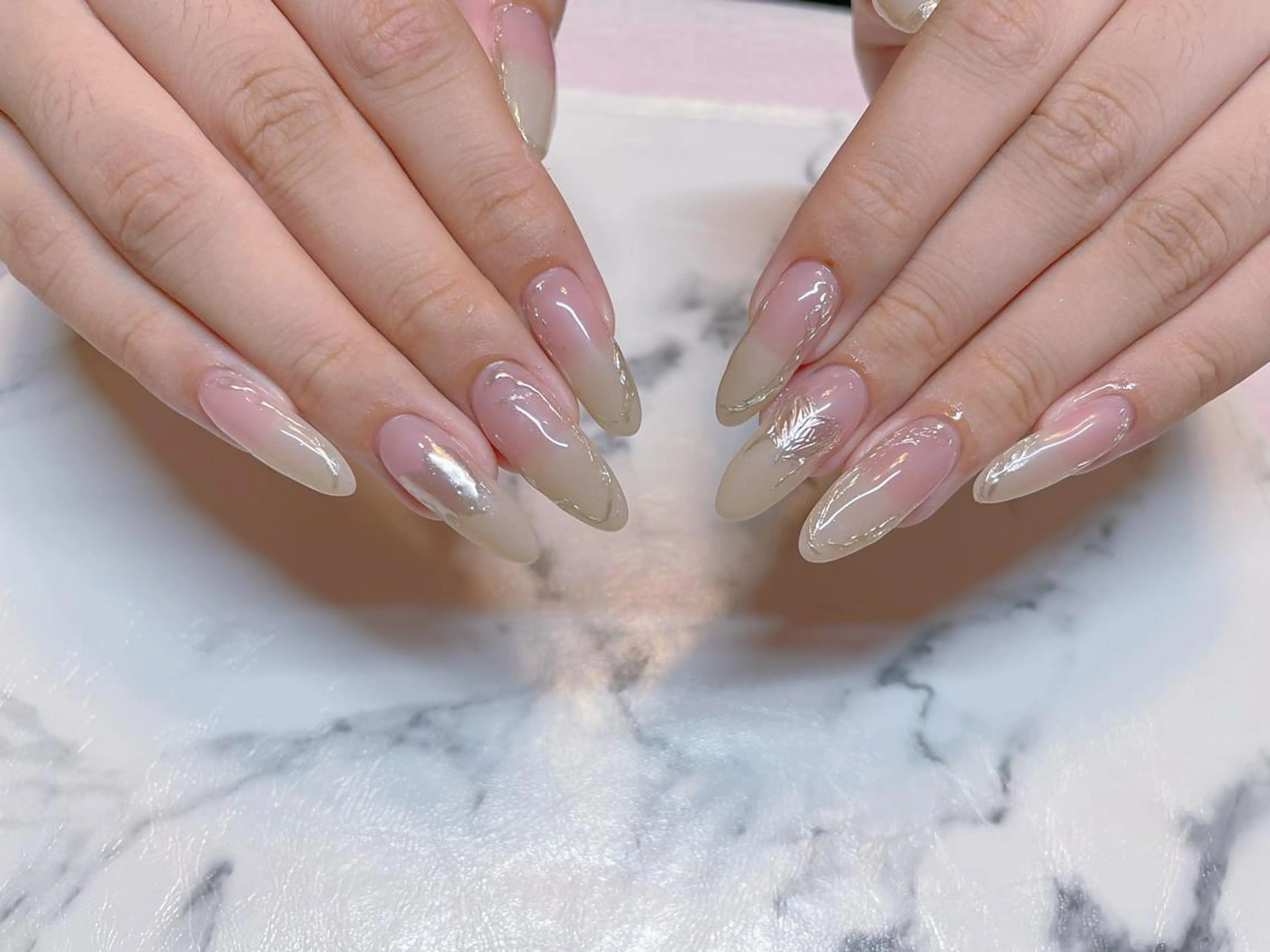 ネイル ミラーネイル ハンドネイル エン Nail salonのネイルデザイン
