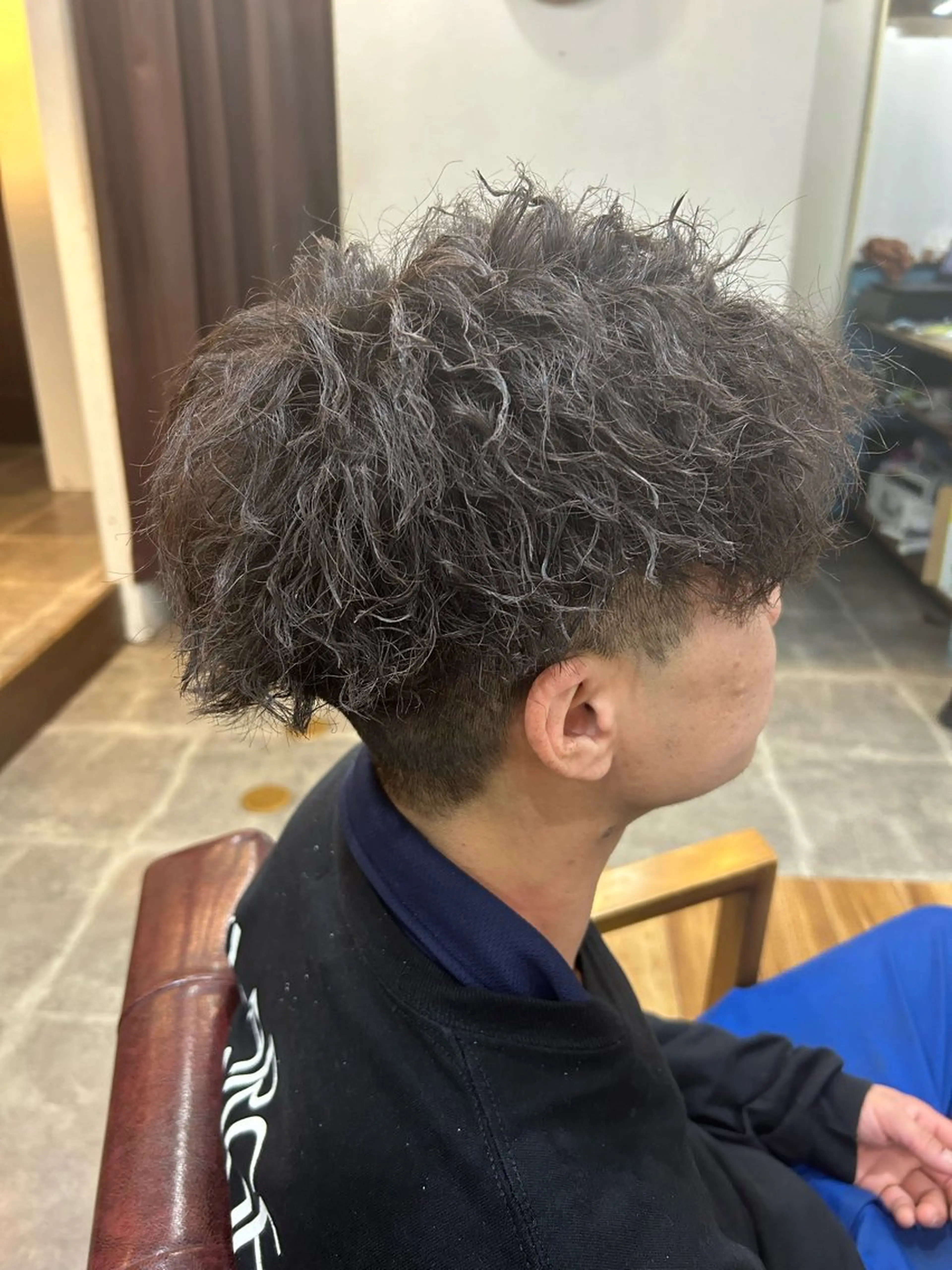 ショート パーマ メンズ メンズパーマ メンズツイストパーマ ツイストパーマ カット パーマ CECIL hair なんば店所属・メンズパーマ 艶髪☆店長☆有馬のヘアスタイル