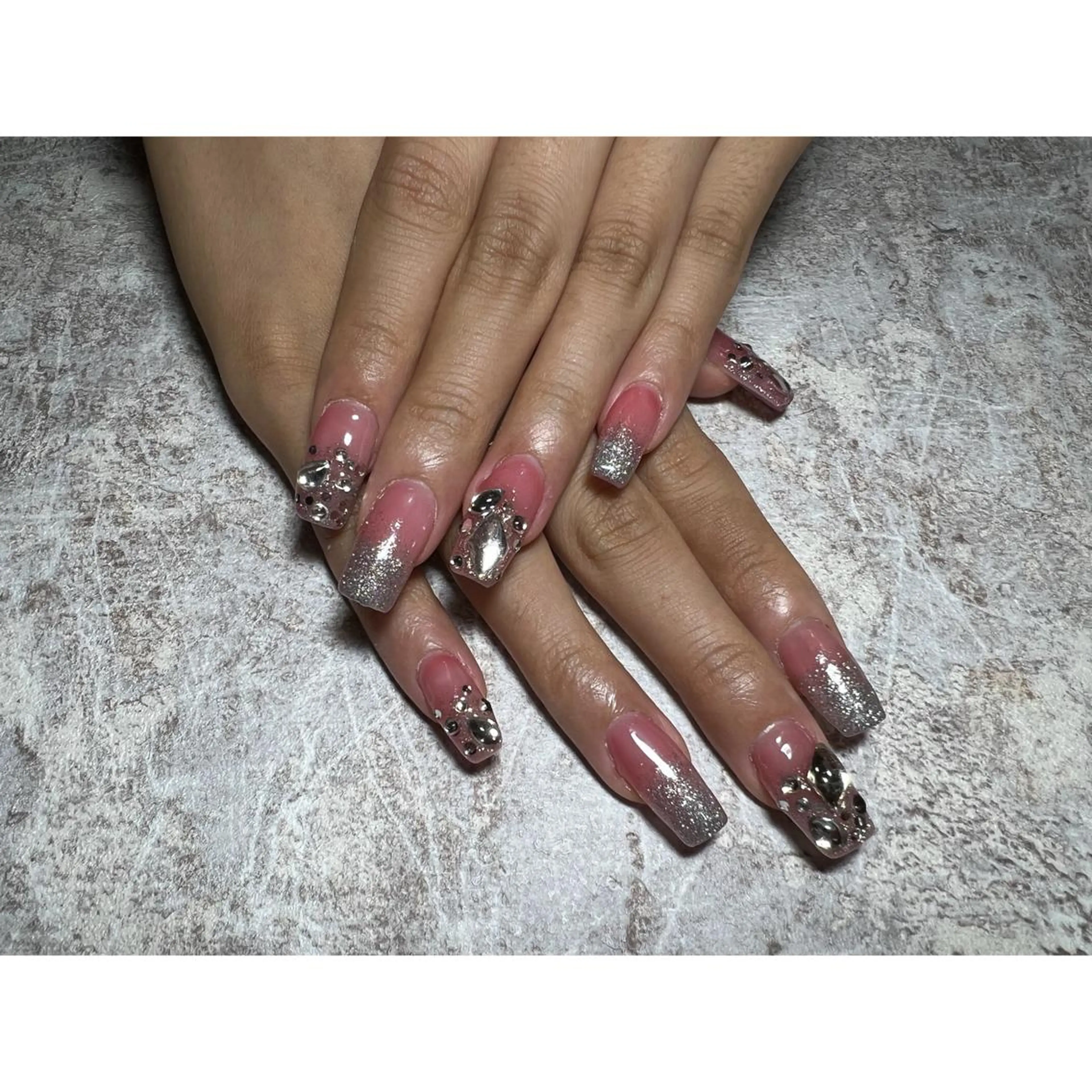 ネイル ストーンネイル Nail Salon Ripe所属・Nail Salon Ripeのネイルデザイン