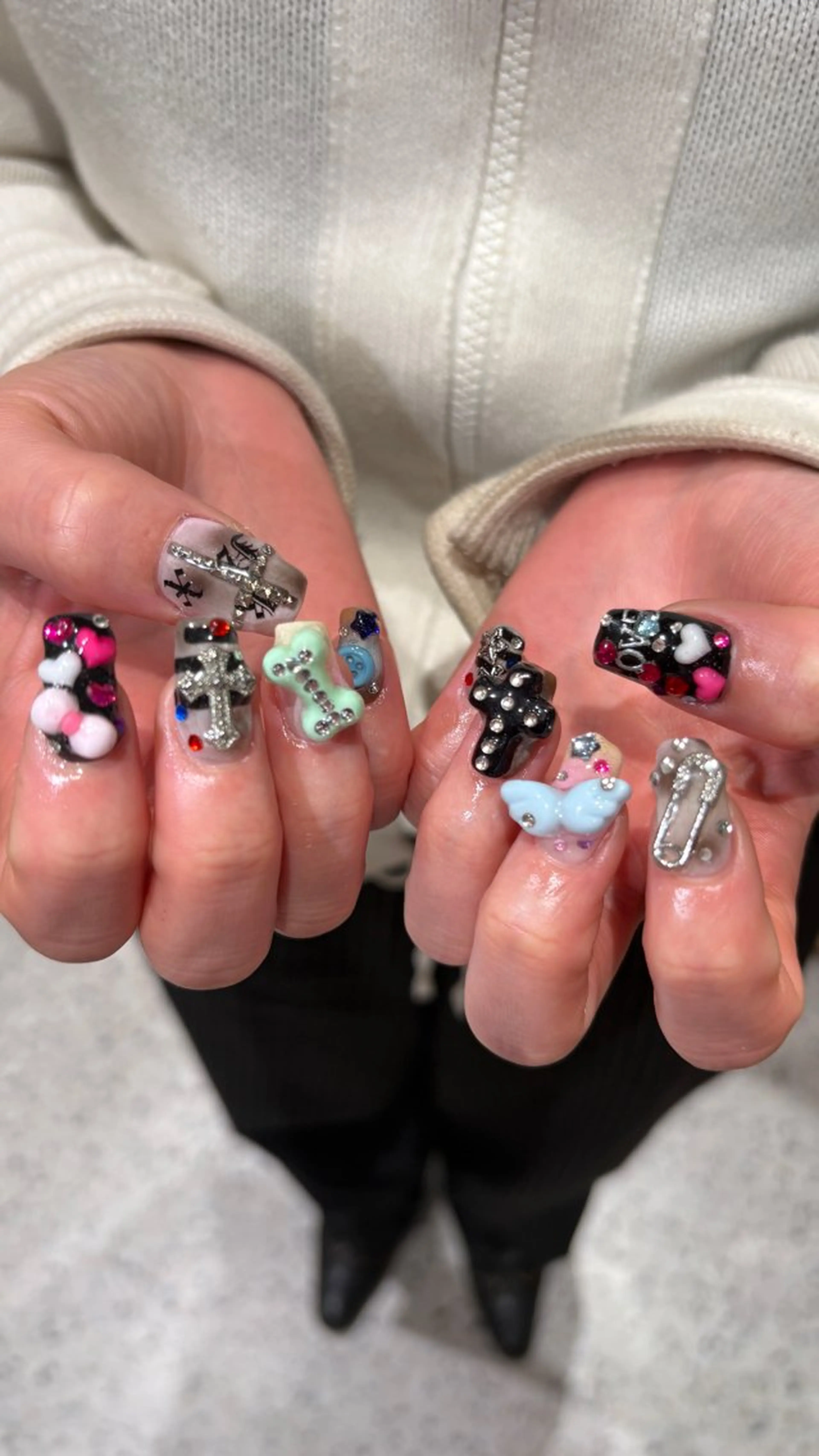 ネイル 👽個性派ネイル🎀 komachiのマツエク・マツパデザイン