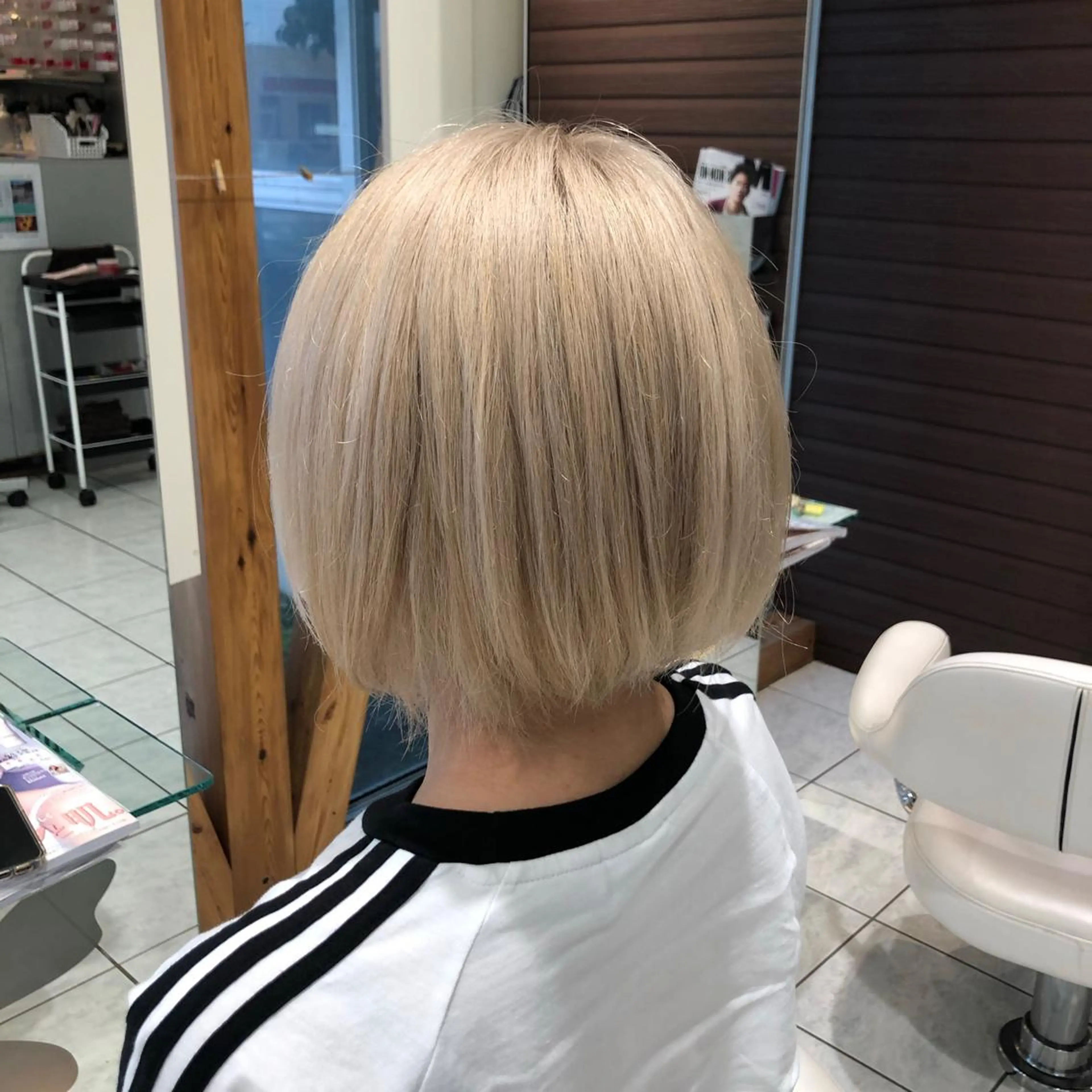 ミディアム クーポン お試し価格有り！のヘアスタイル