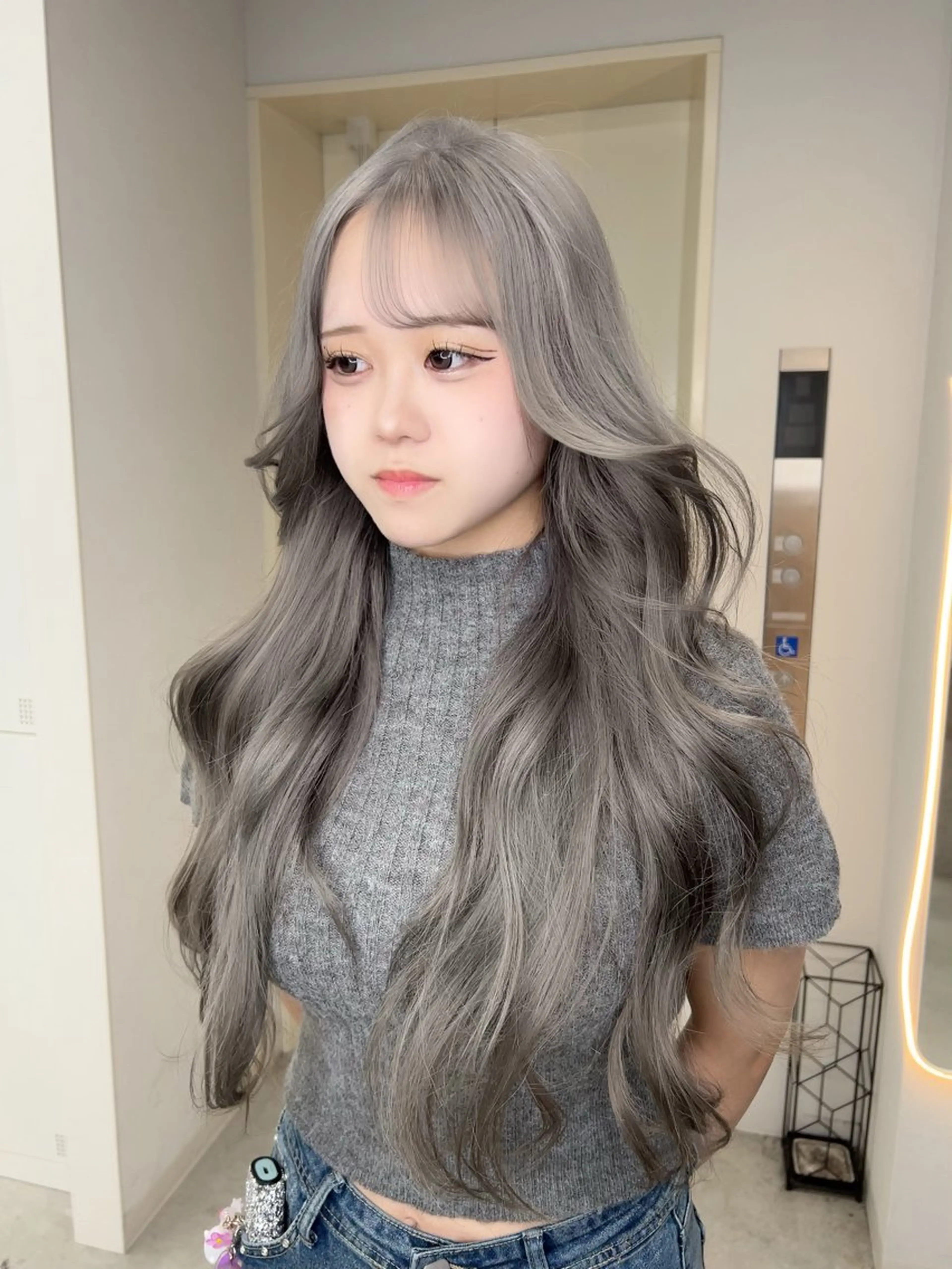 カラー ヘアカラー GiseL さあや博多ハイトーンのヘアスタイル